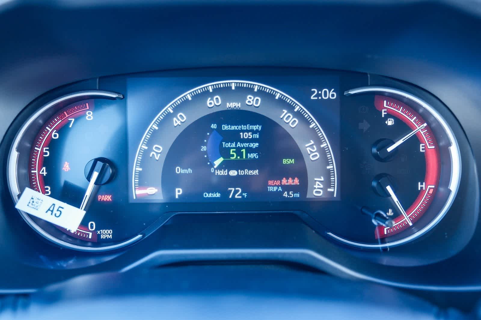 Thumbnail: 2025 Toyota RAV4 - 25