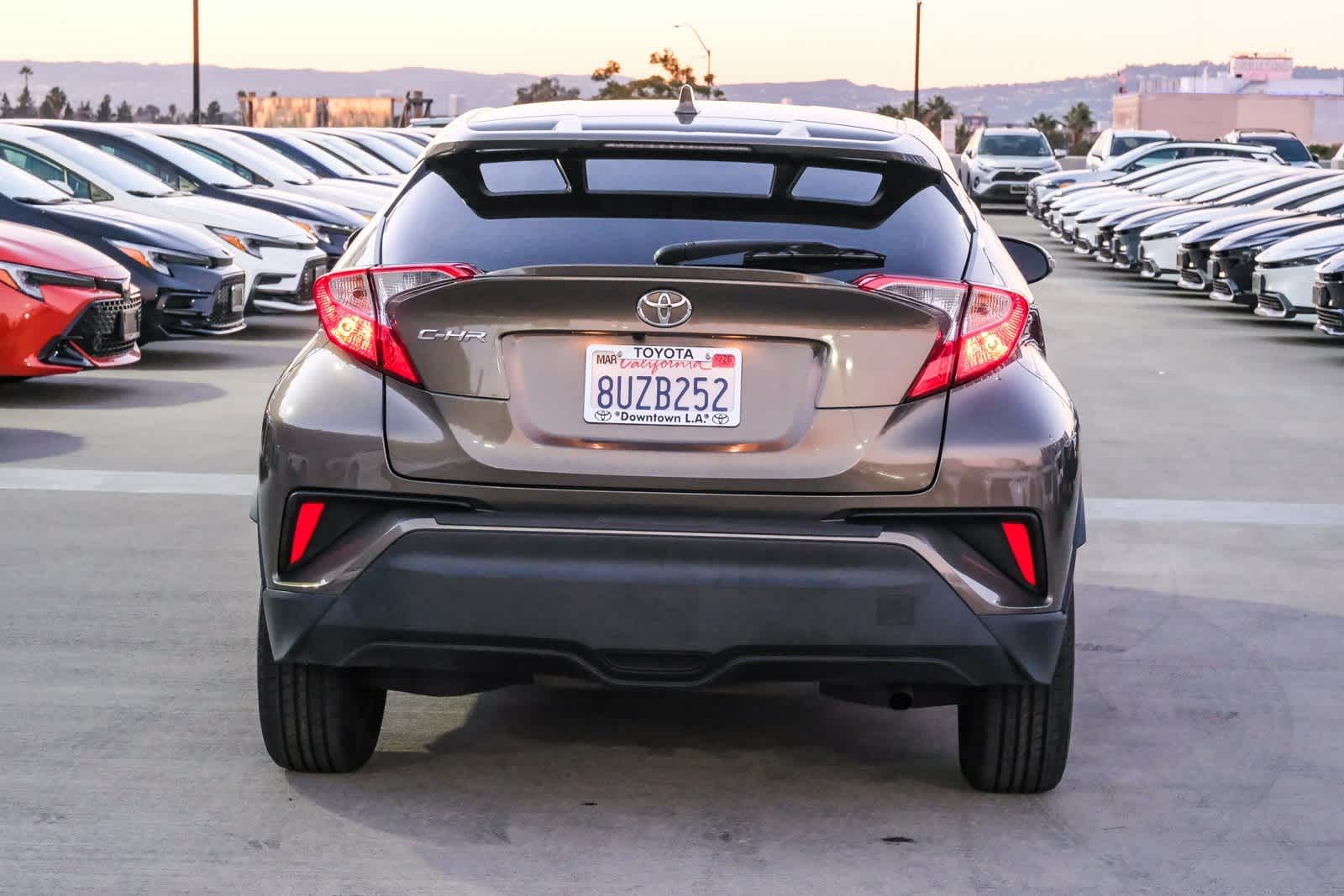 Thumbnail: 2021 Toyota C-HR - 5