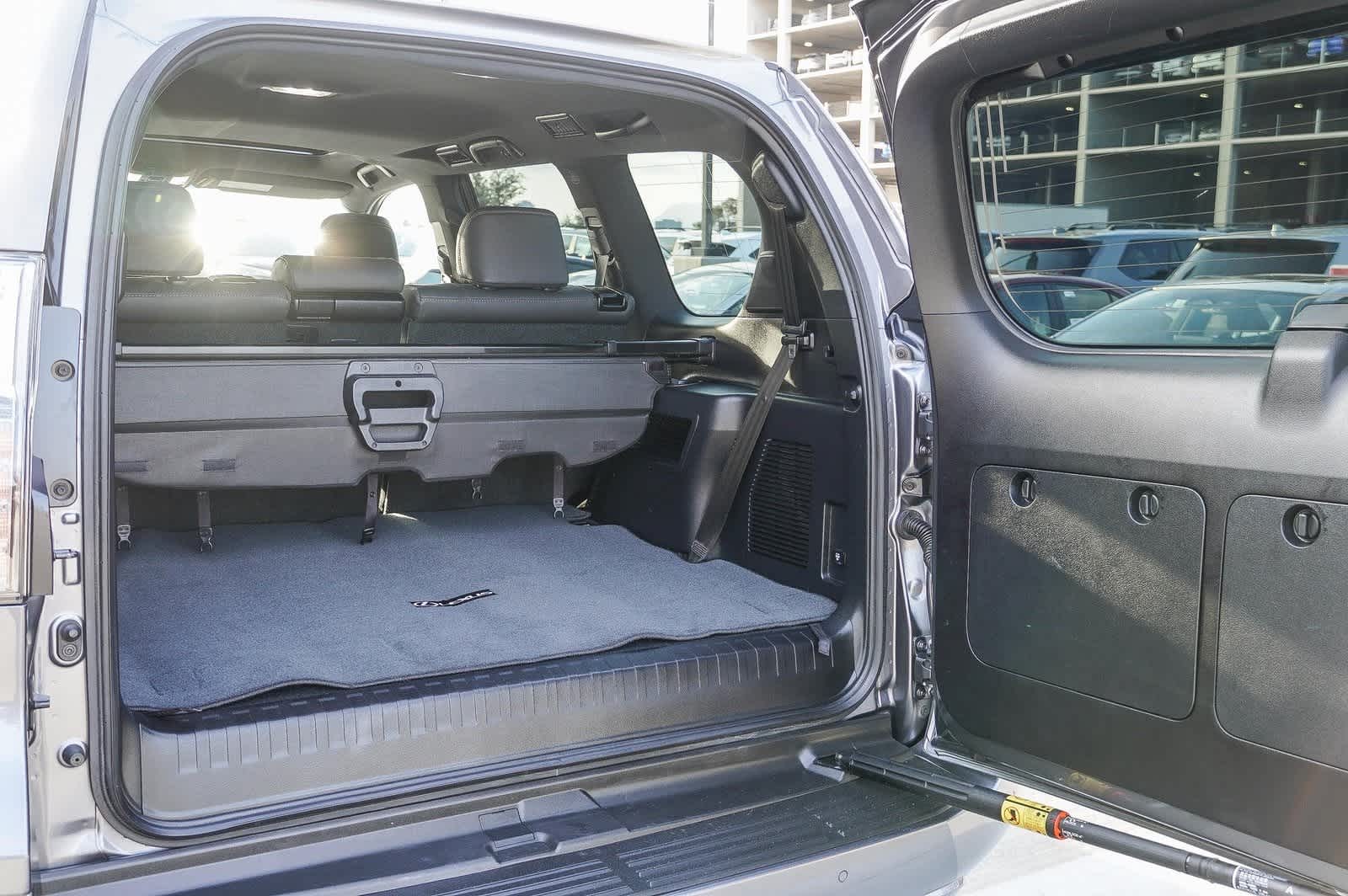 2023 Lexus GX 460 27