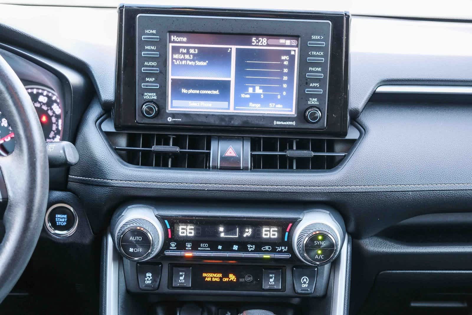 Thumbnail: 2021 Toyota RAV4 - 14