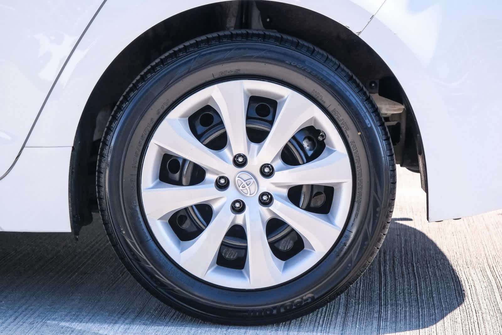 Thumbnail: 2021 Toyota Corolla - 9