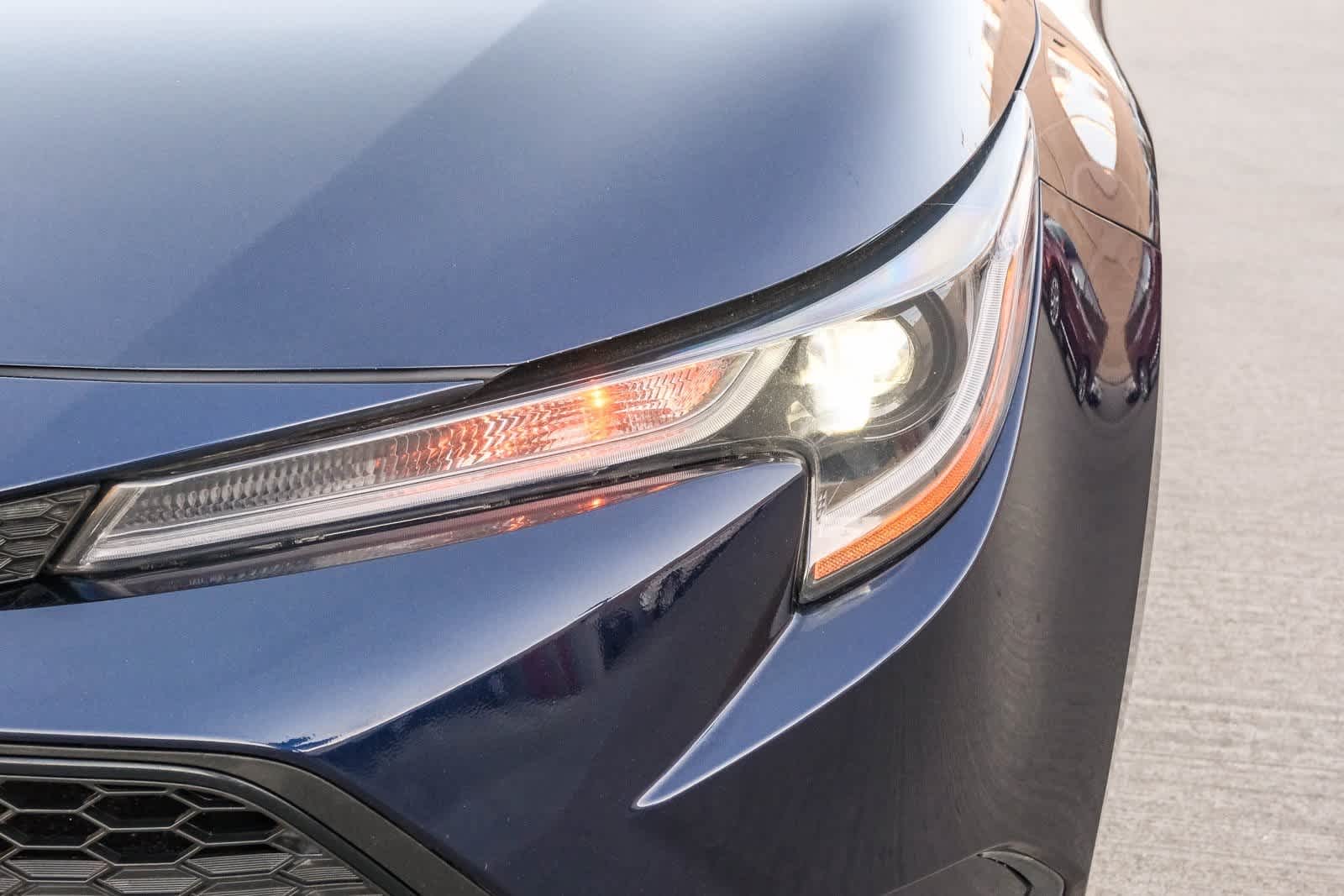 Thumbnail: 2021 Toyota Corolla - 11