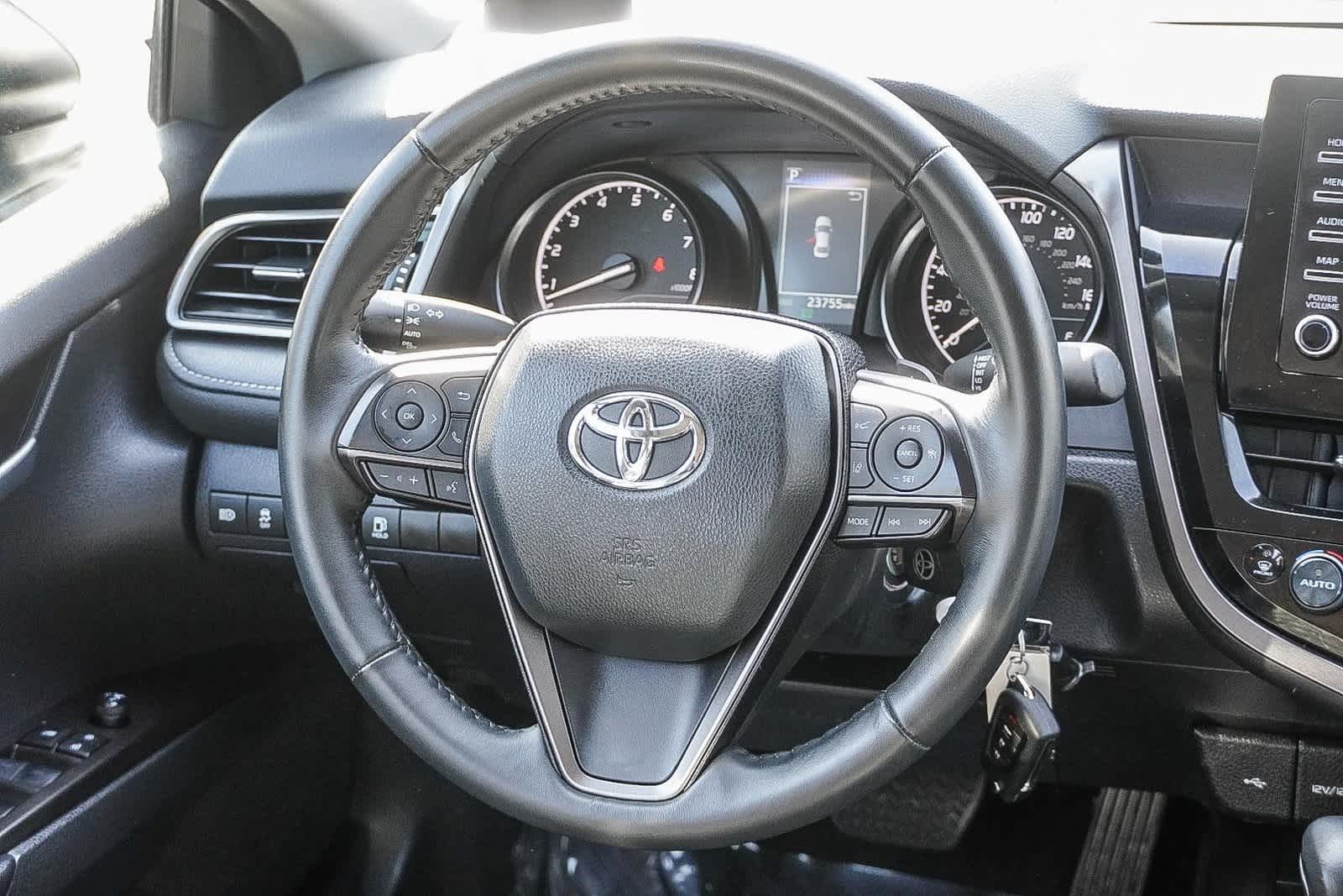 2024 Toyota Camry SE 16