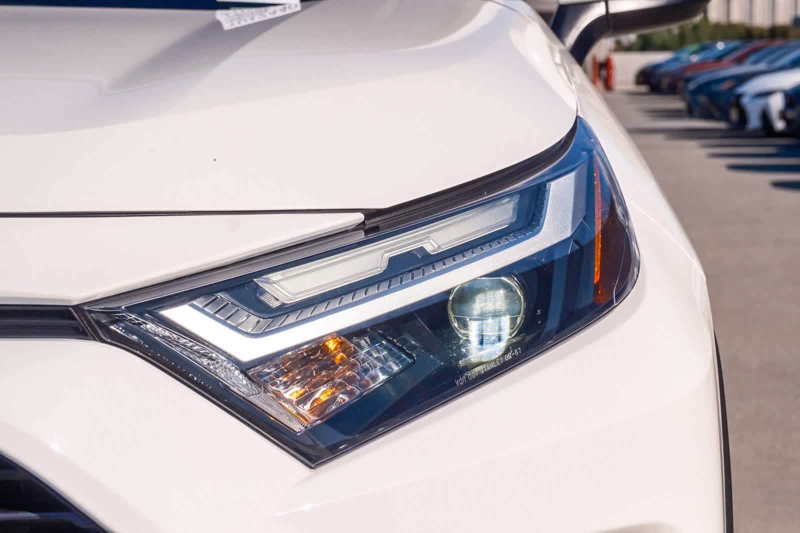 Thumbnail: 2024 Toyota RAV4 - 11
