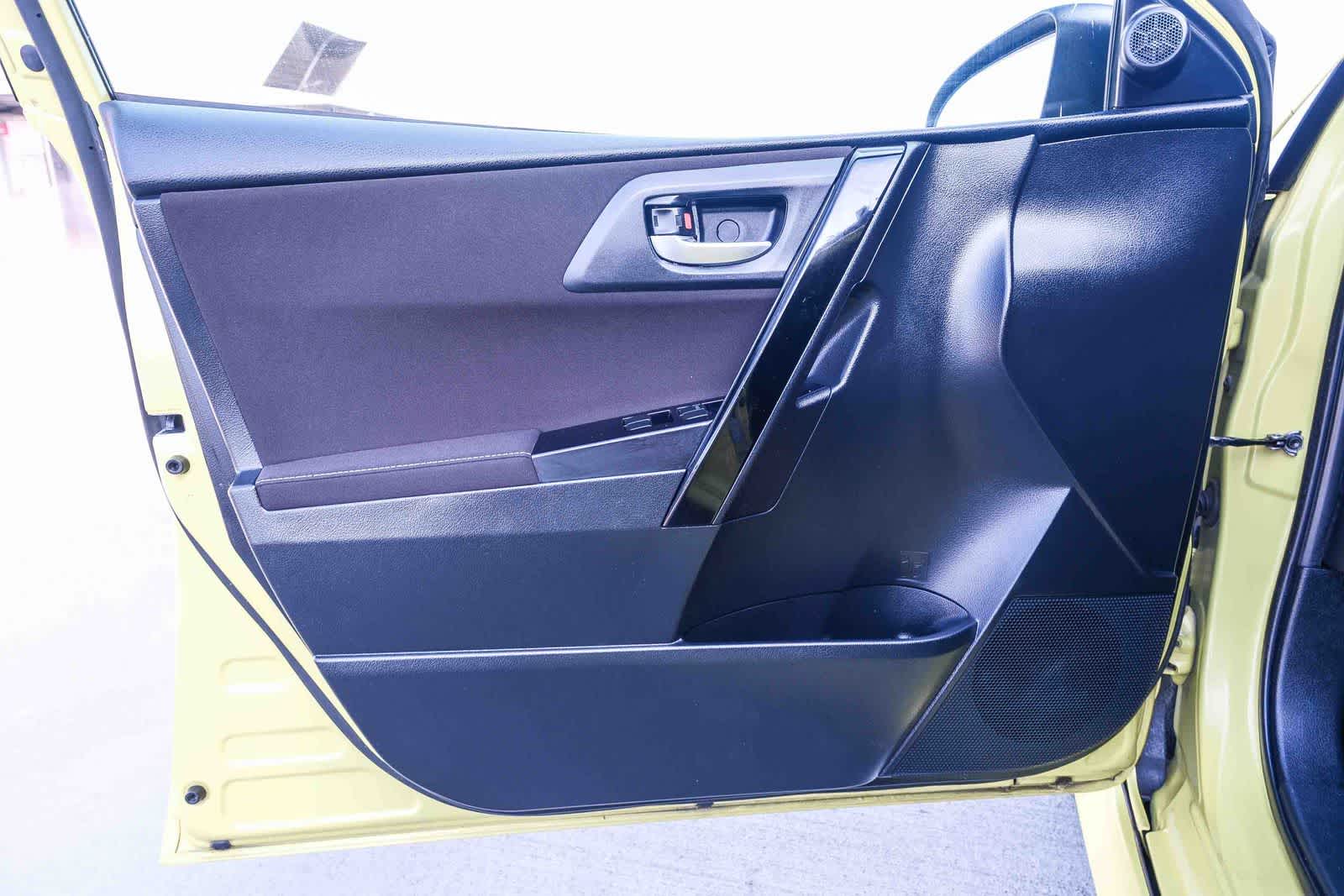 Thumbnail: 2016 Scion iM - 22