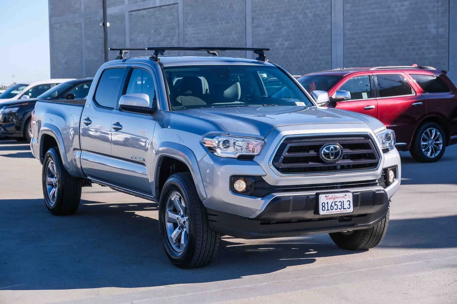 Thumbnail: 2022 Toyota Tacoma - 3