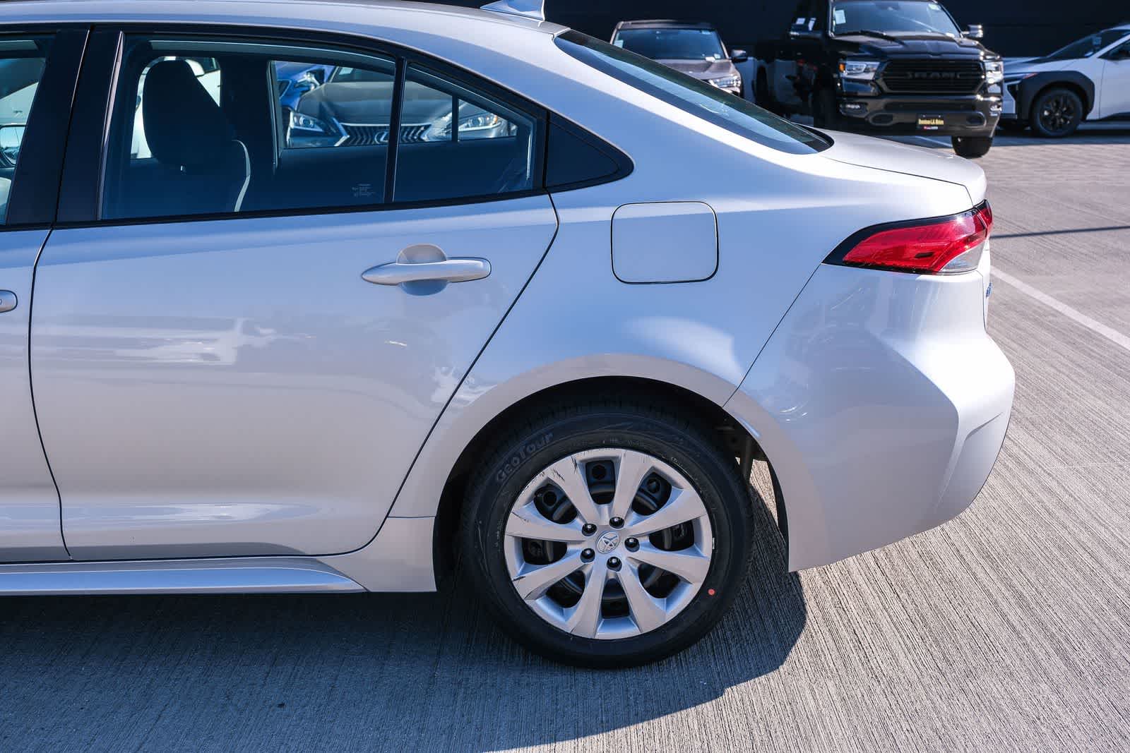 Thumbnail: 2024 Toyota Corolla - 8
