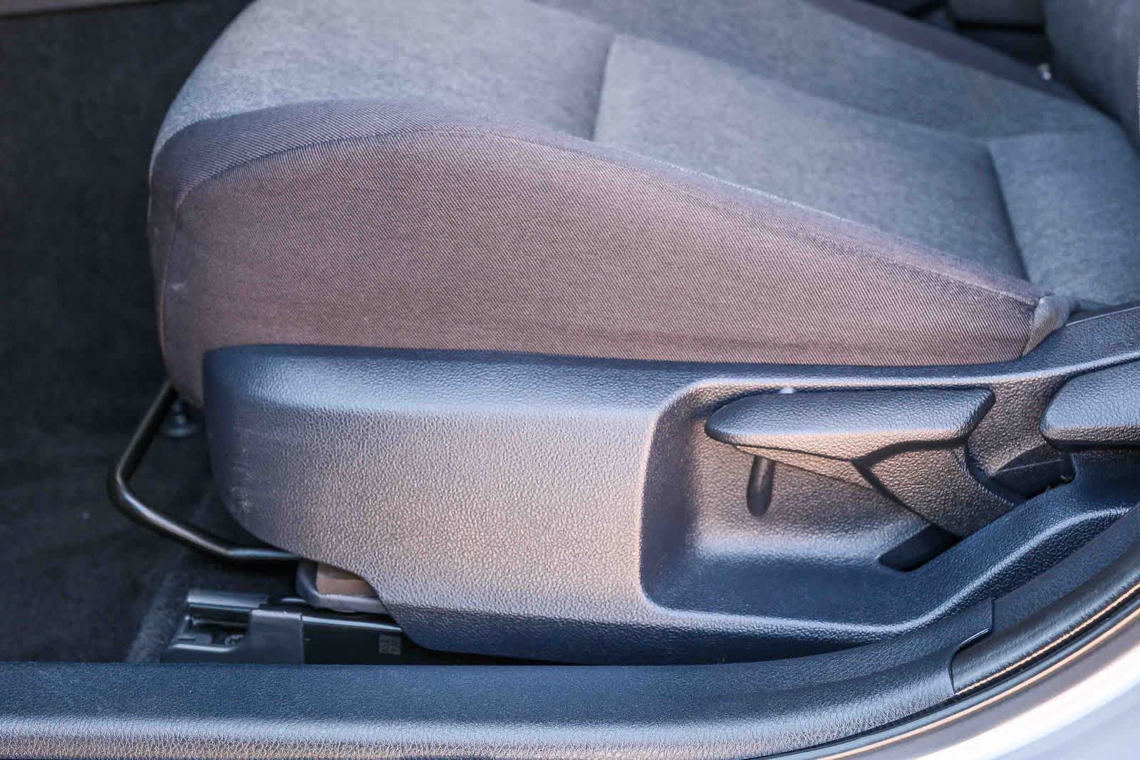 Thumbnail: 2025 Toyota Camry - 22