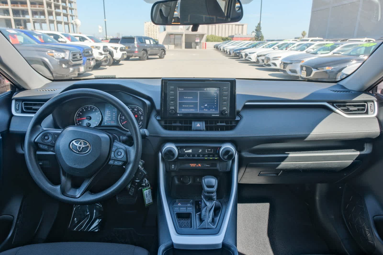 Thumbnail: 2020 Toyota RAV4 - 12
