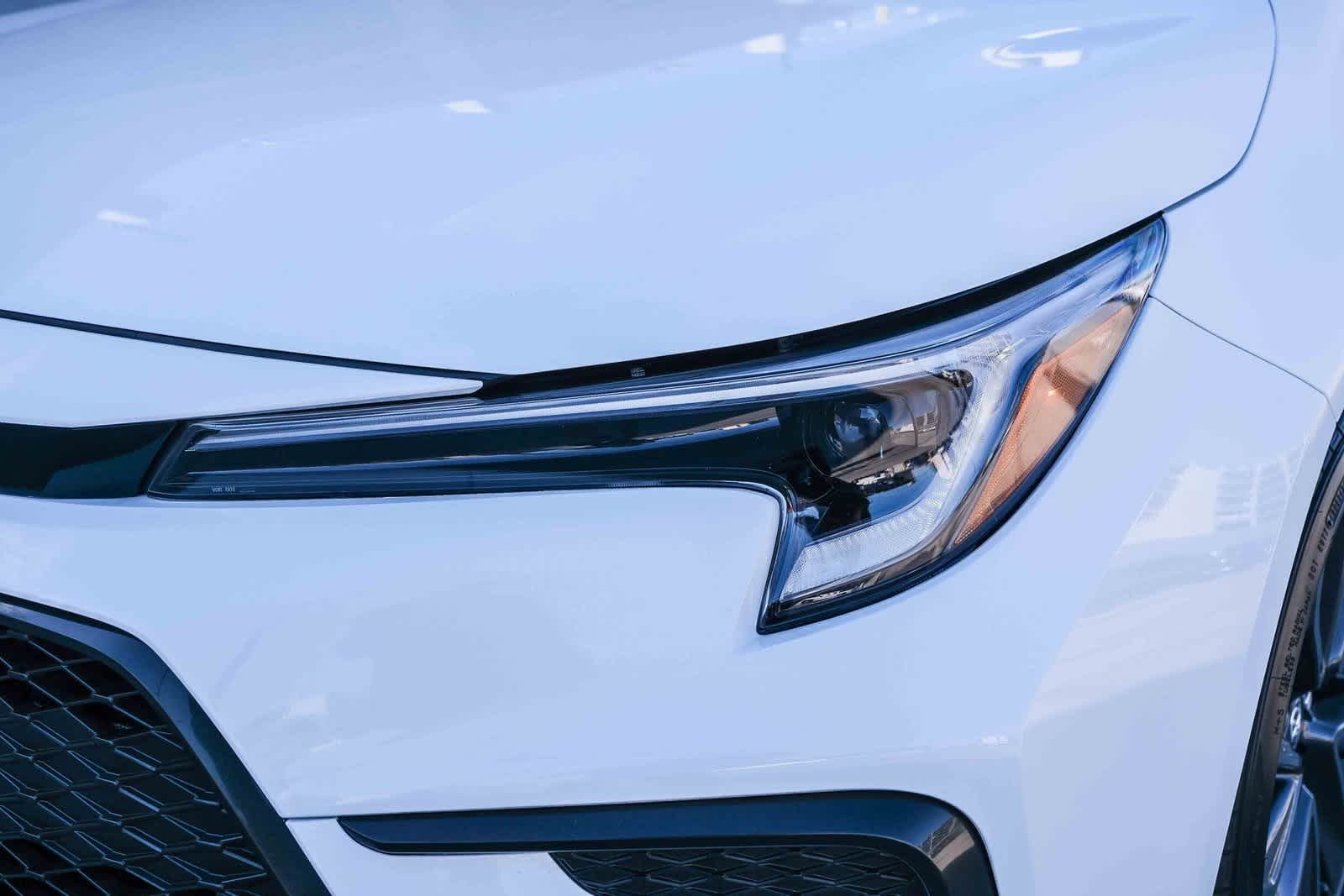 Thumbnail: 2025 Toyota Corolla - 11