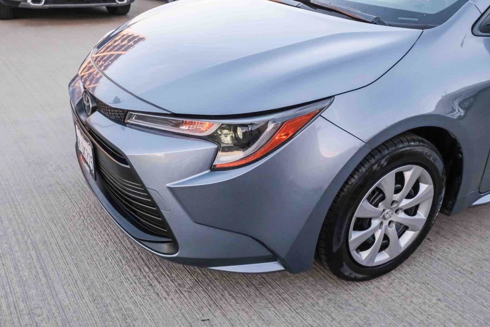 Thumbnail: 2023 Toyota Corolla - 12