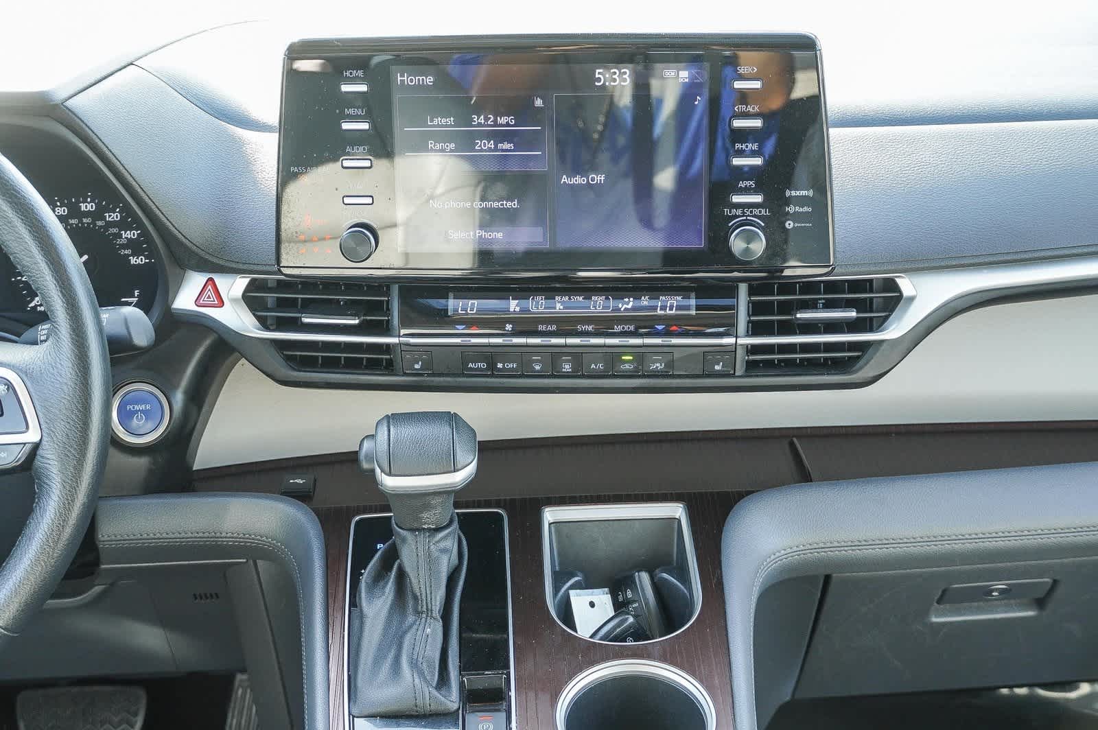 2023 Toyota Sienna XLE 14