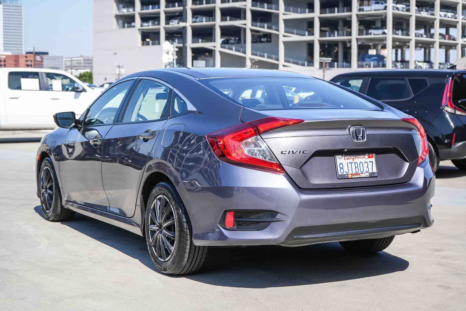 Thumbnail: 2018 Honda Civic - 8