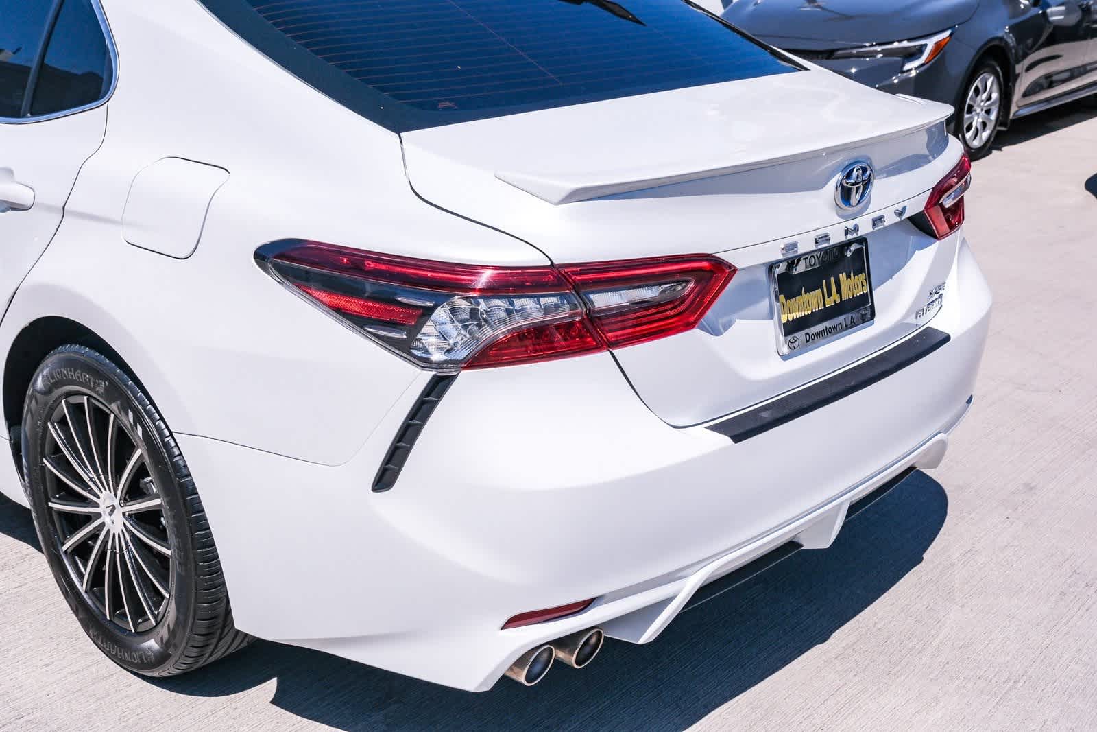 Thumbnail: 2021 Toyota Camry - 8