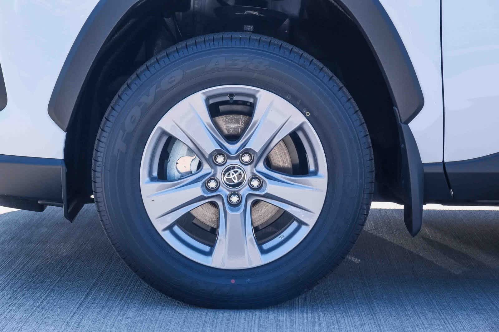 Thumbnail: 2025 Toyota RAV4 - 10