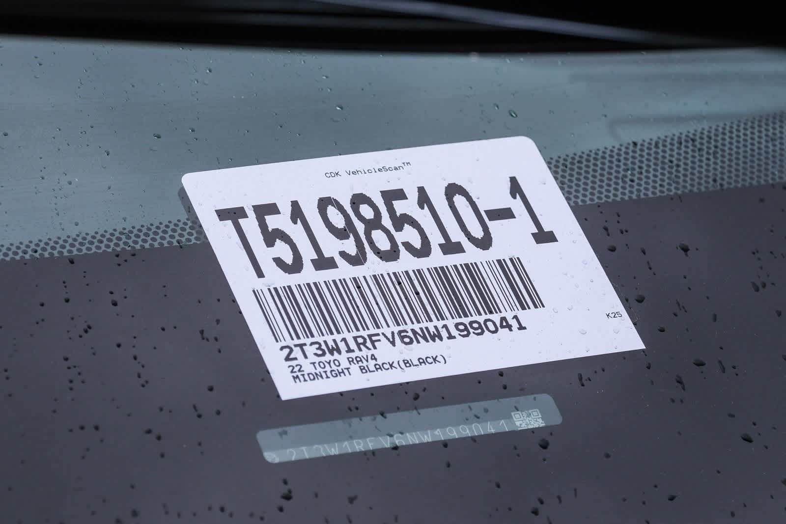 Thumbnail: 2022 Toyota RAV4 - 29