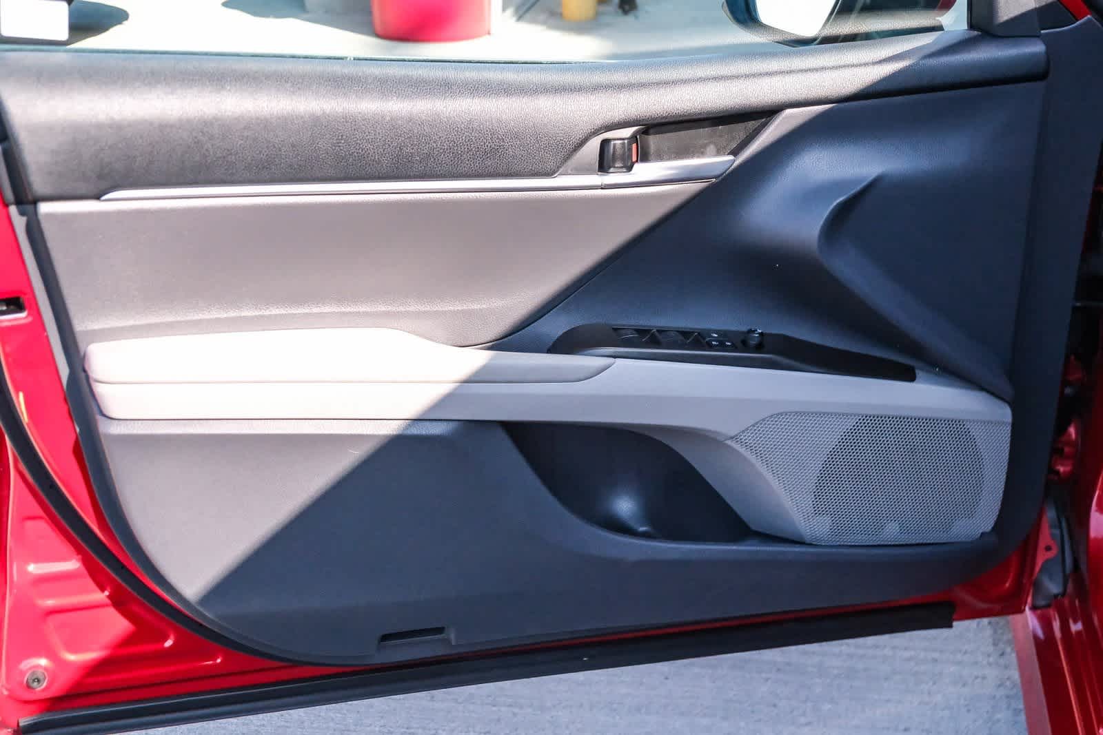 Thumbnail: 2023 Toyota Camry - 22