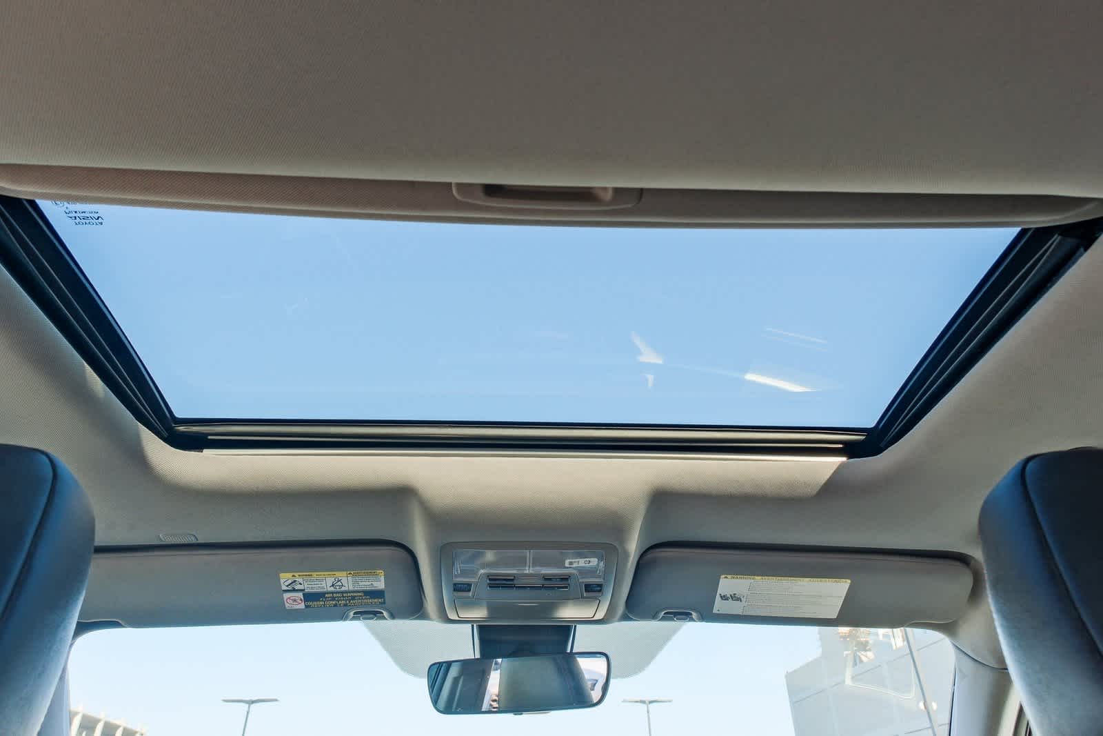 Thumbnail: 2019 Toyota Highlander - 28