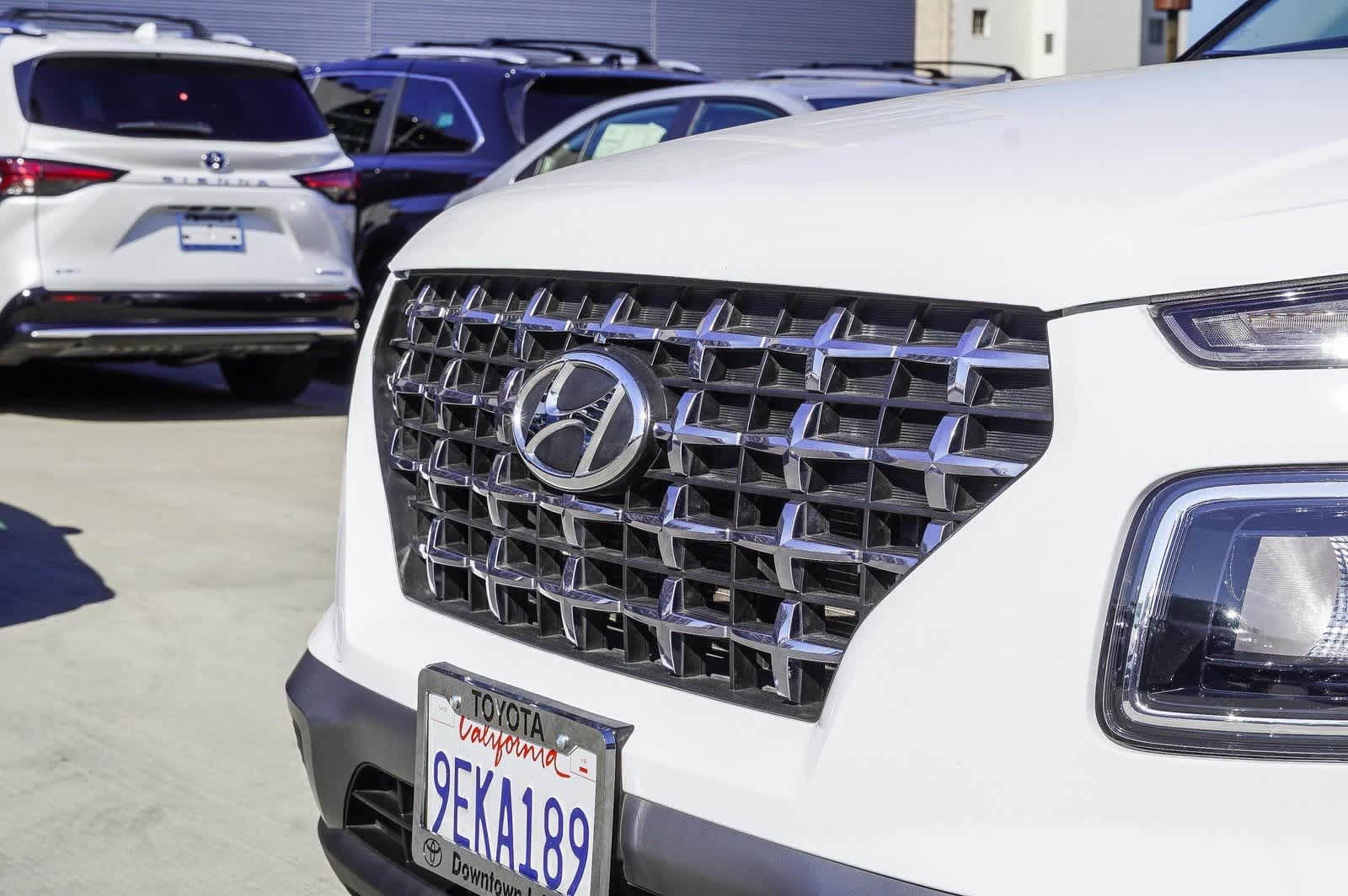 2023 Hyundai Venue SEL 12