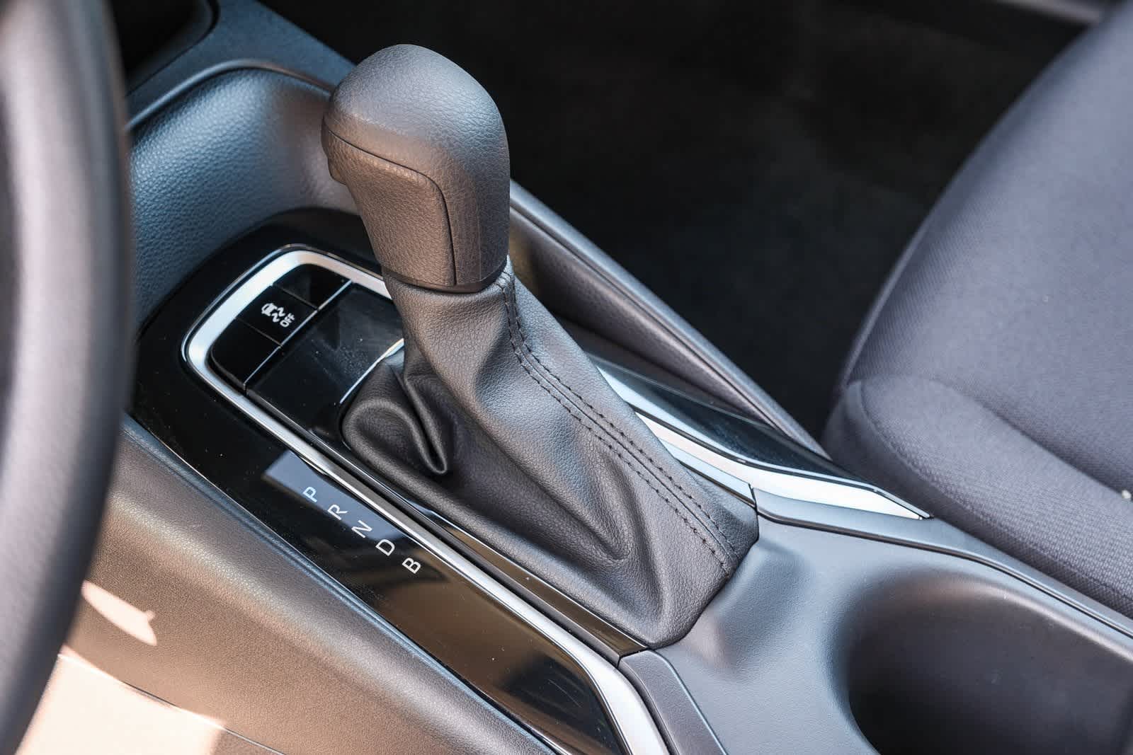 Thumbnail: 2025 Toyota Corolla - 21