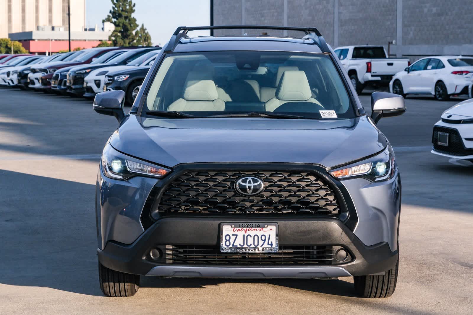 Thumbnail: 2022 Toyota Corolla Cross - 2