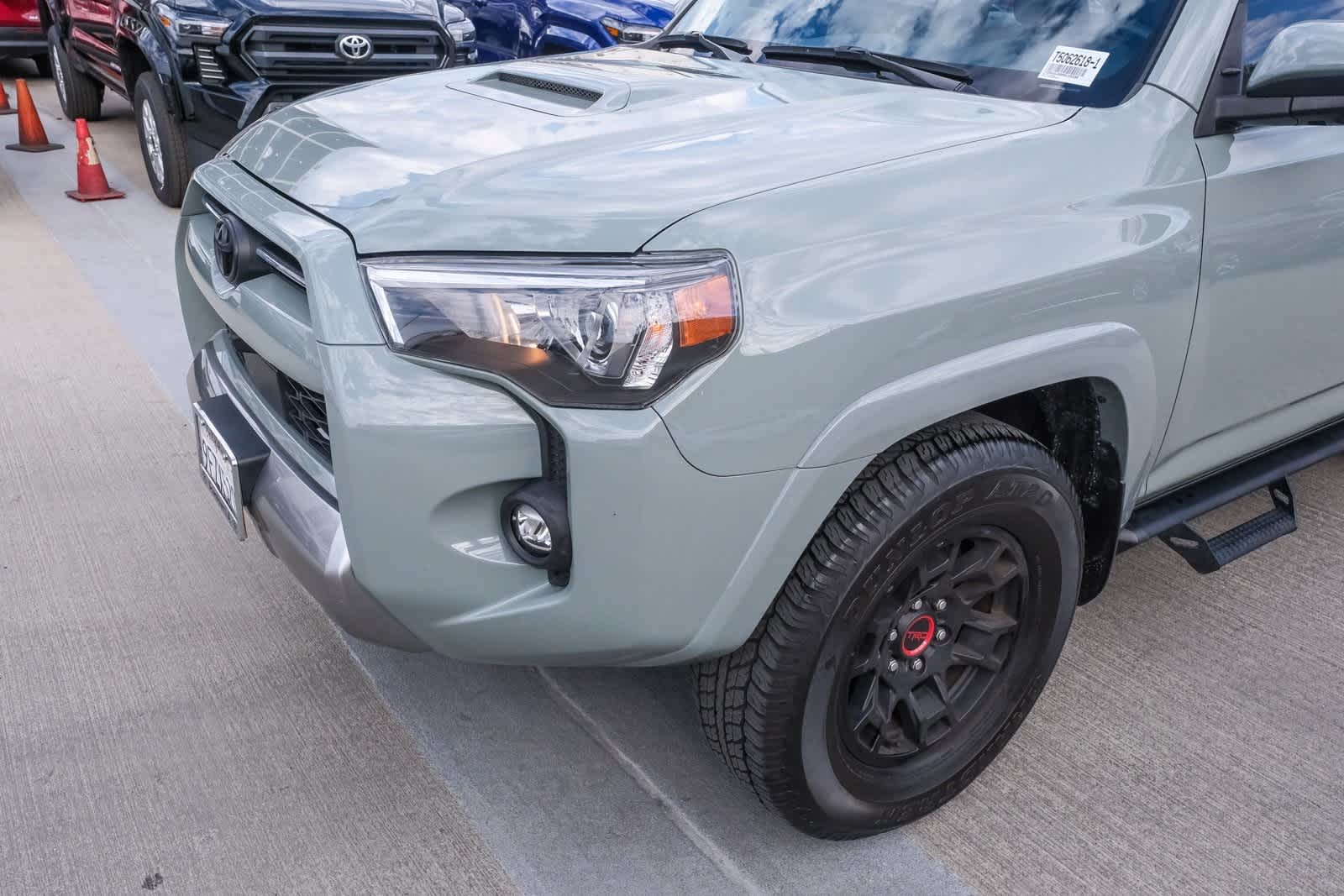 Thumbnail: 2023 Toyota 4Runner - 12