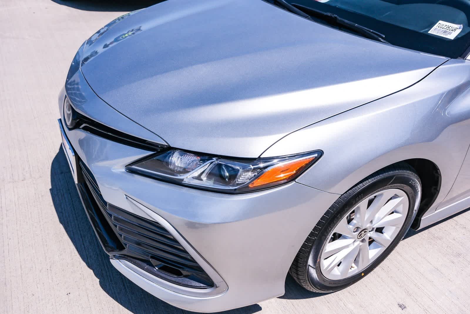 Thumbnail: 2024 Toyota Camry - 12