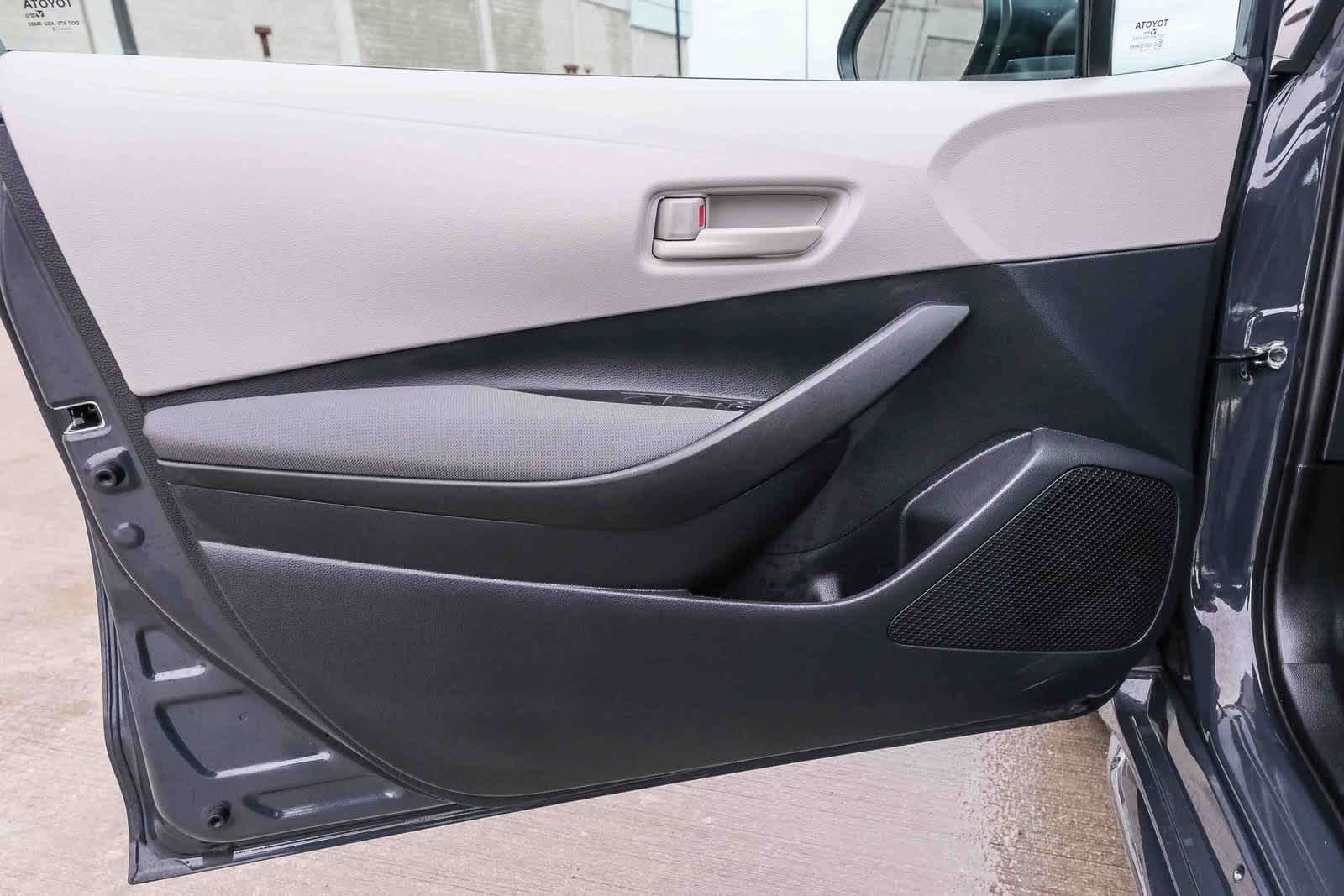 Thumbnail: 2025 Toyota Corolla - 23