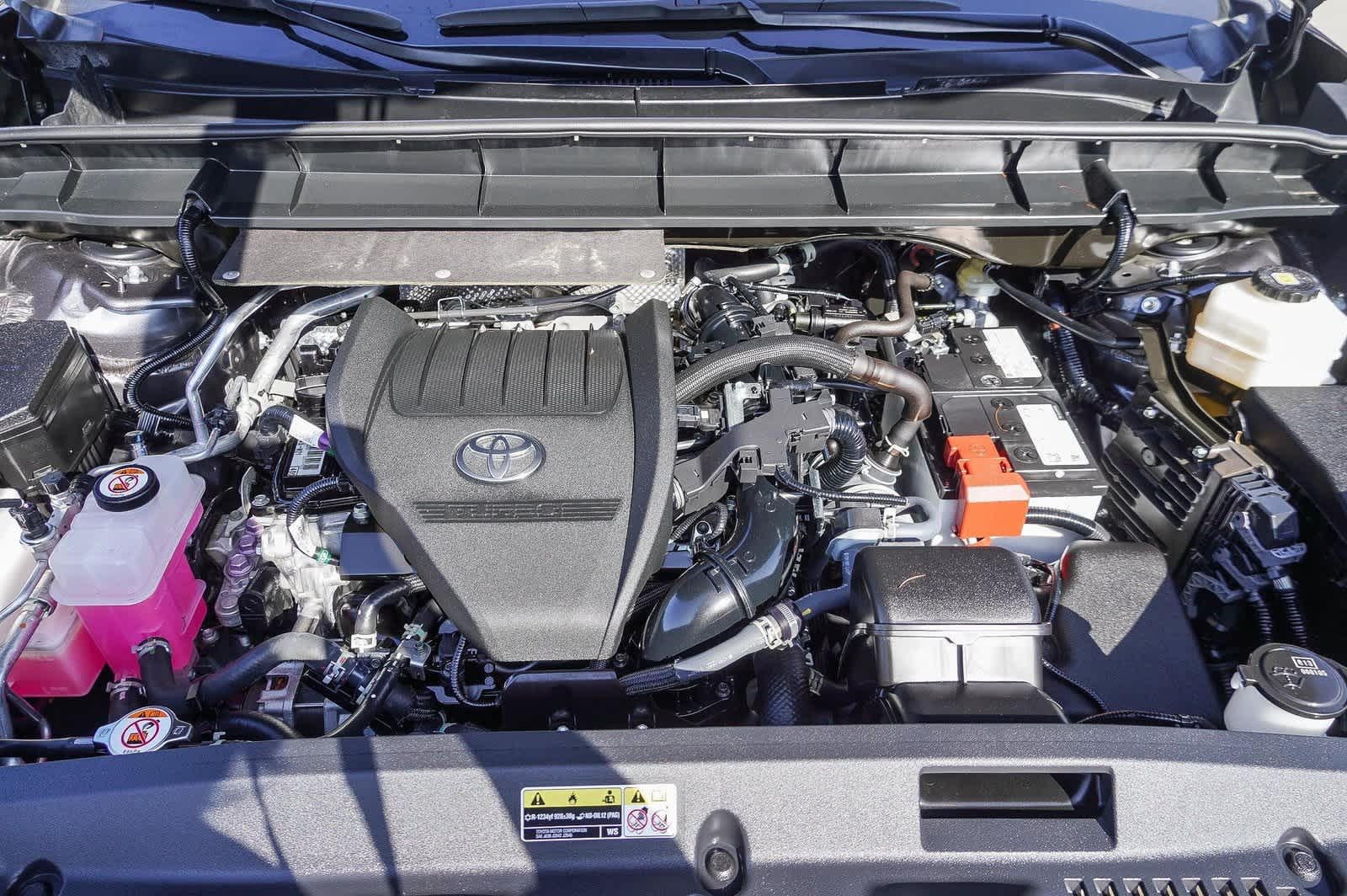 2023 Toyota Highlander XSE 29