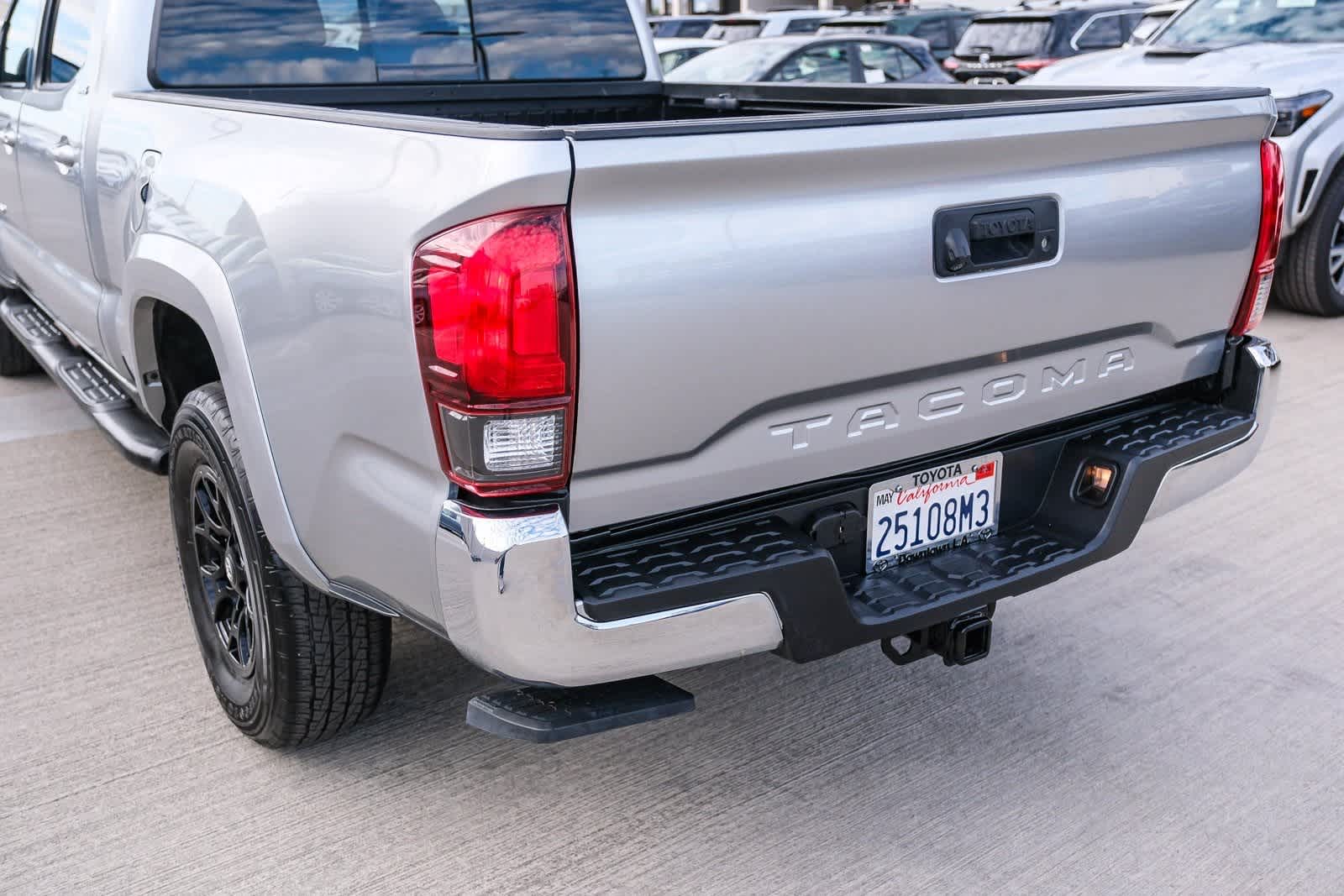 Thumbnail: 2022 Toyota Tacoma - 8