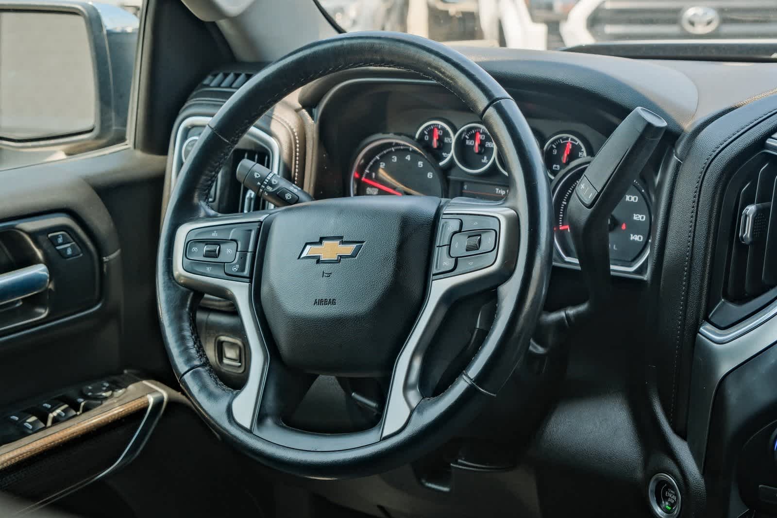 Thumbnail: 2021 Chevrolet Silverado 1500 - 15