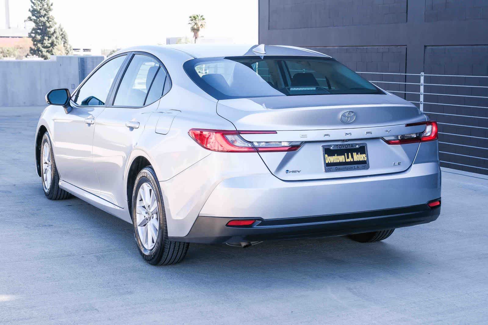 Thumbnail: 2025 Toyota Camry - 6