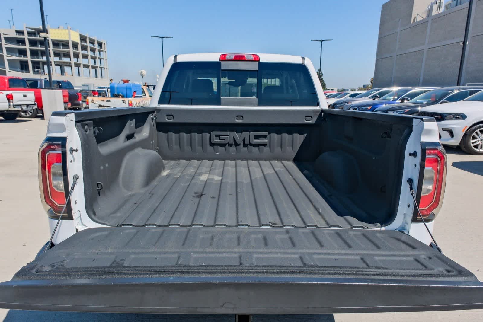 Thumbnail: 2018 GMC Sierra 1500 - 26