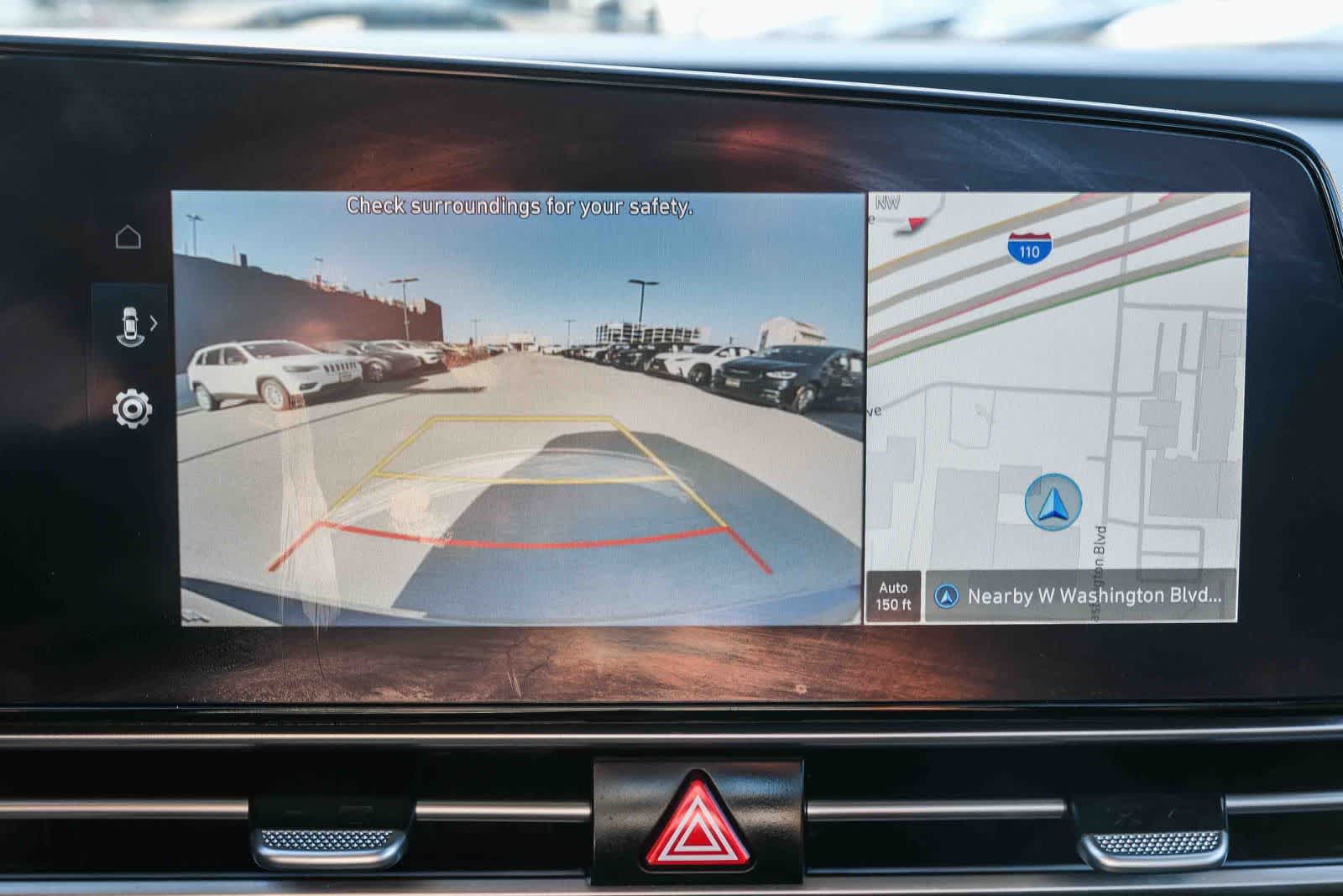 Thumbnail: 2024 Hyundai Elantra - 25
