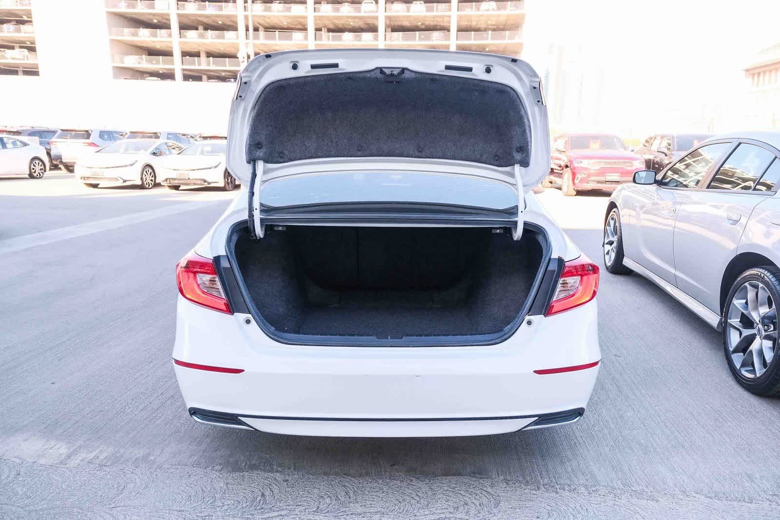 Thumbnail: 2020 Honda Accord - 27