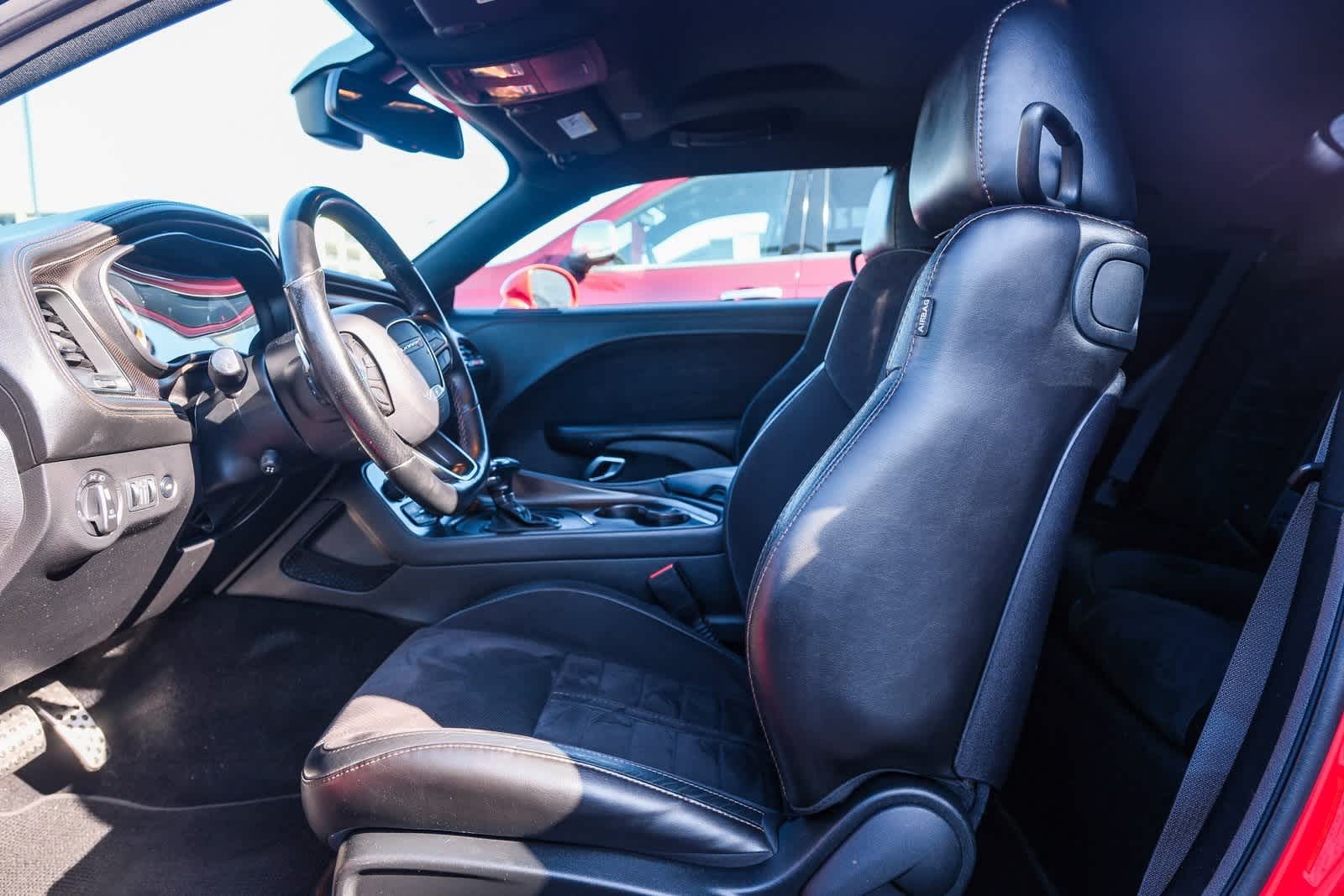 Thumbnail: 2020 Dodge Challenger - 19