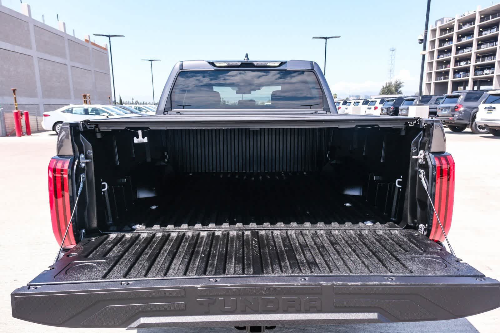 Thumbnail: 2024 Toyota Tundra - 27