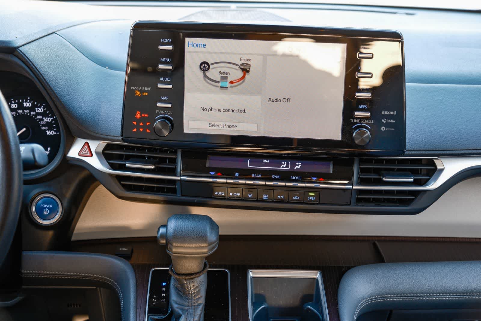 Thumbnail: 2021 Toyota Sienna - 14