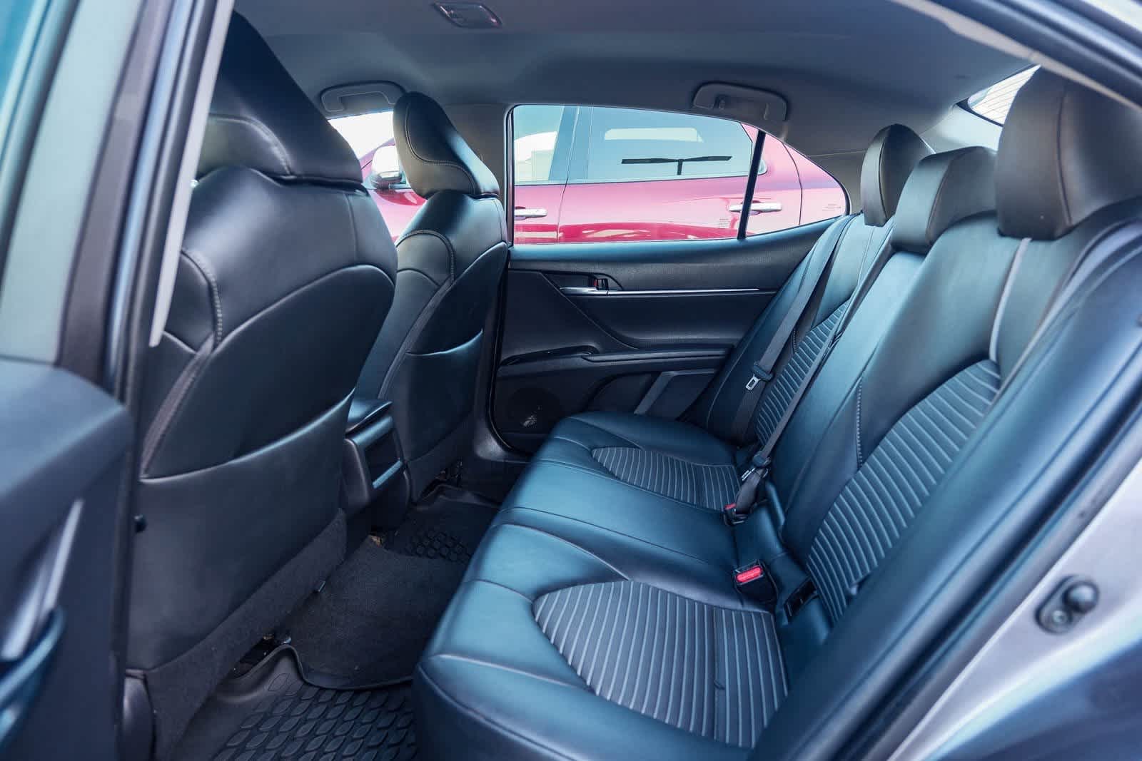 Thumbnail: 2019 Toyota Camry - 19