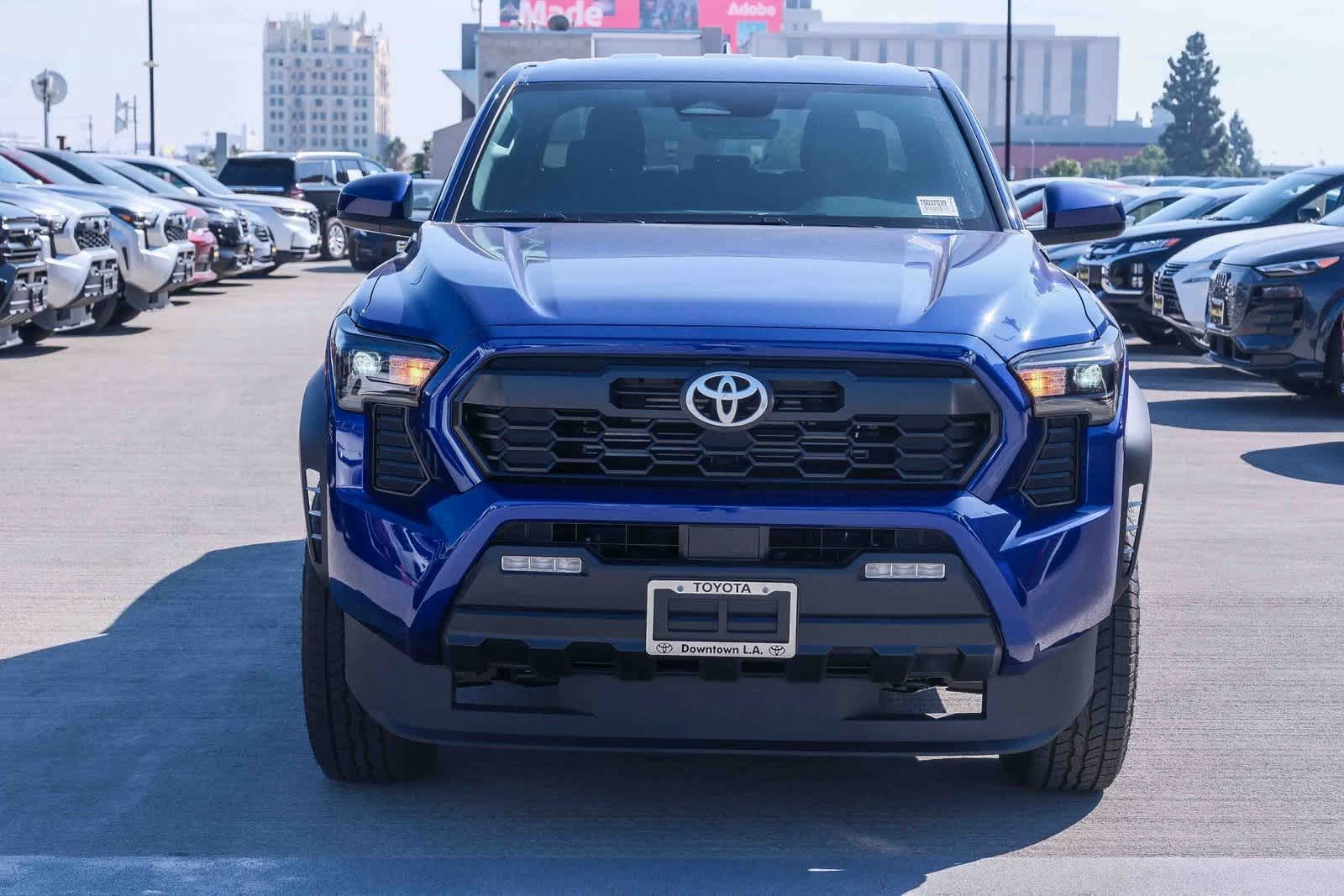 Thumbnail: 2025 Toyota Tacoma - 2