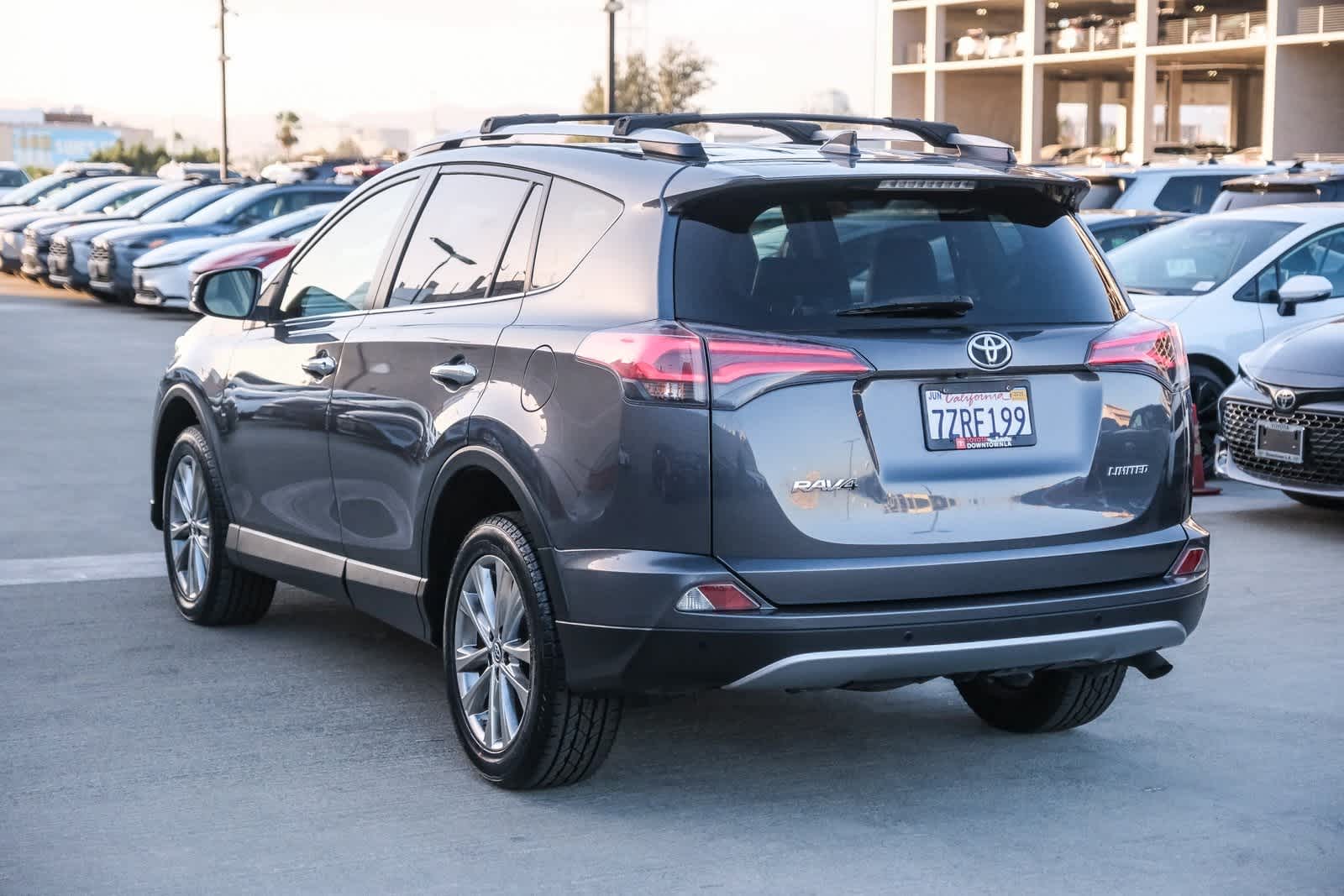 Thumbnail: 2017 Toyota RAV4 - 6