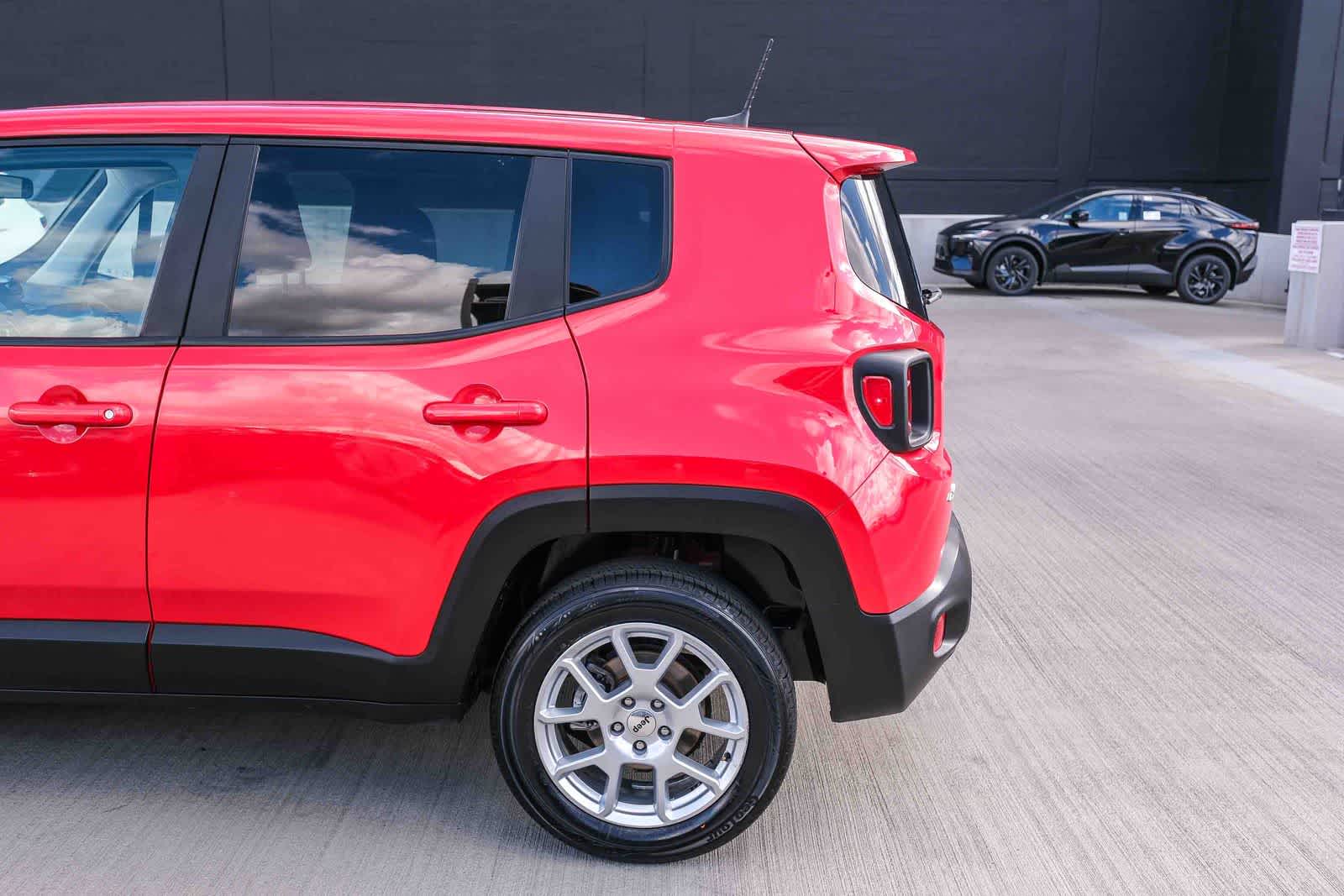 Thumbnail: 2023 Jeep Renegade - 6