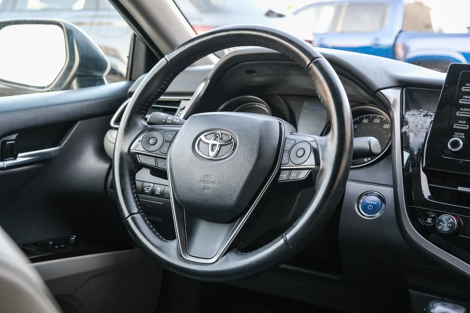 Thumbnail: 2023 Toyota Camry - 16