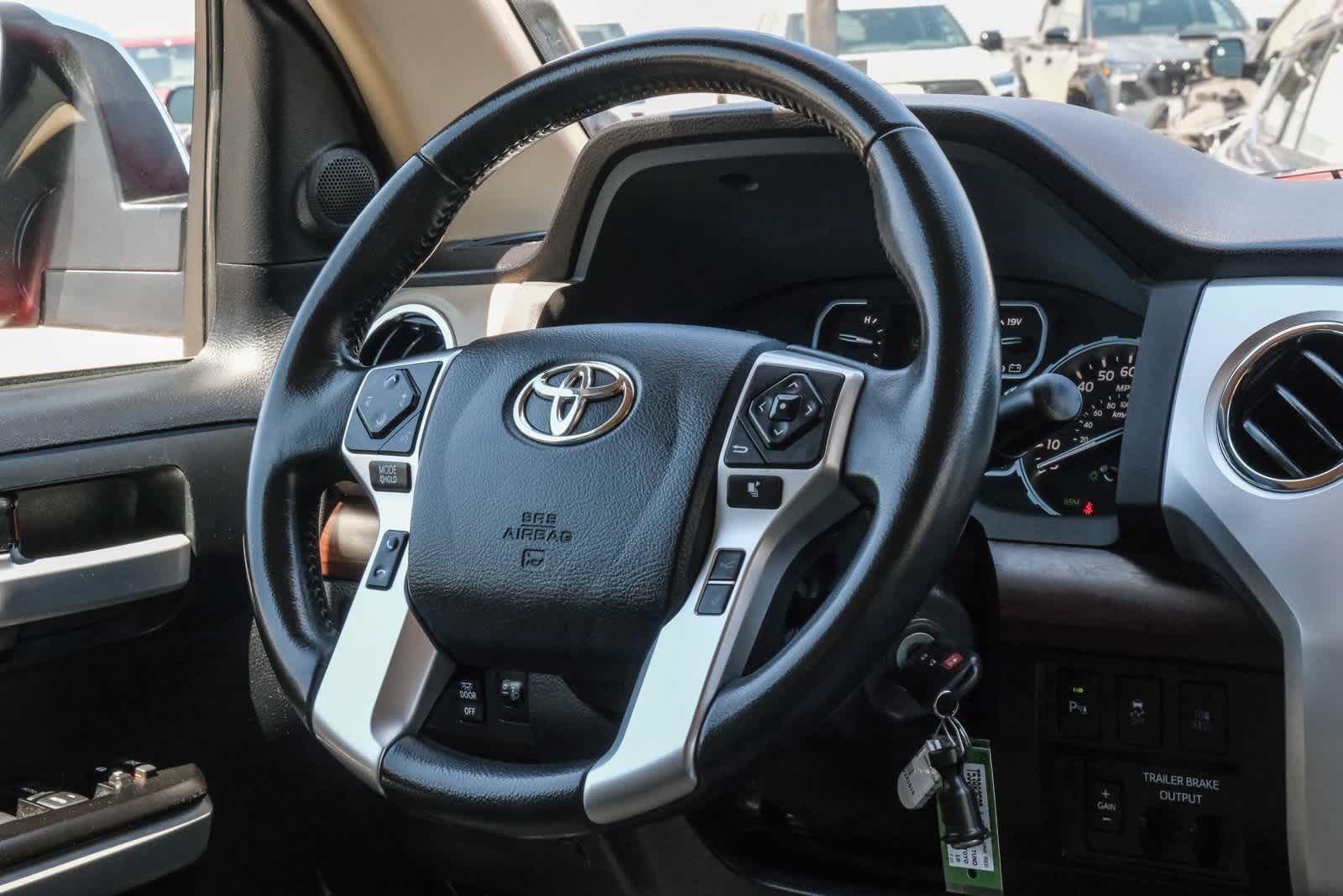Thumbnail: 2018 Toyota Tundra - 15