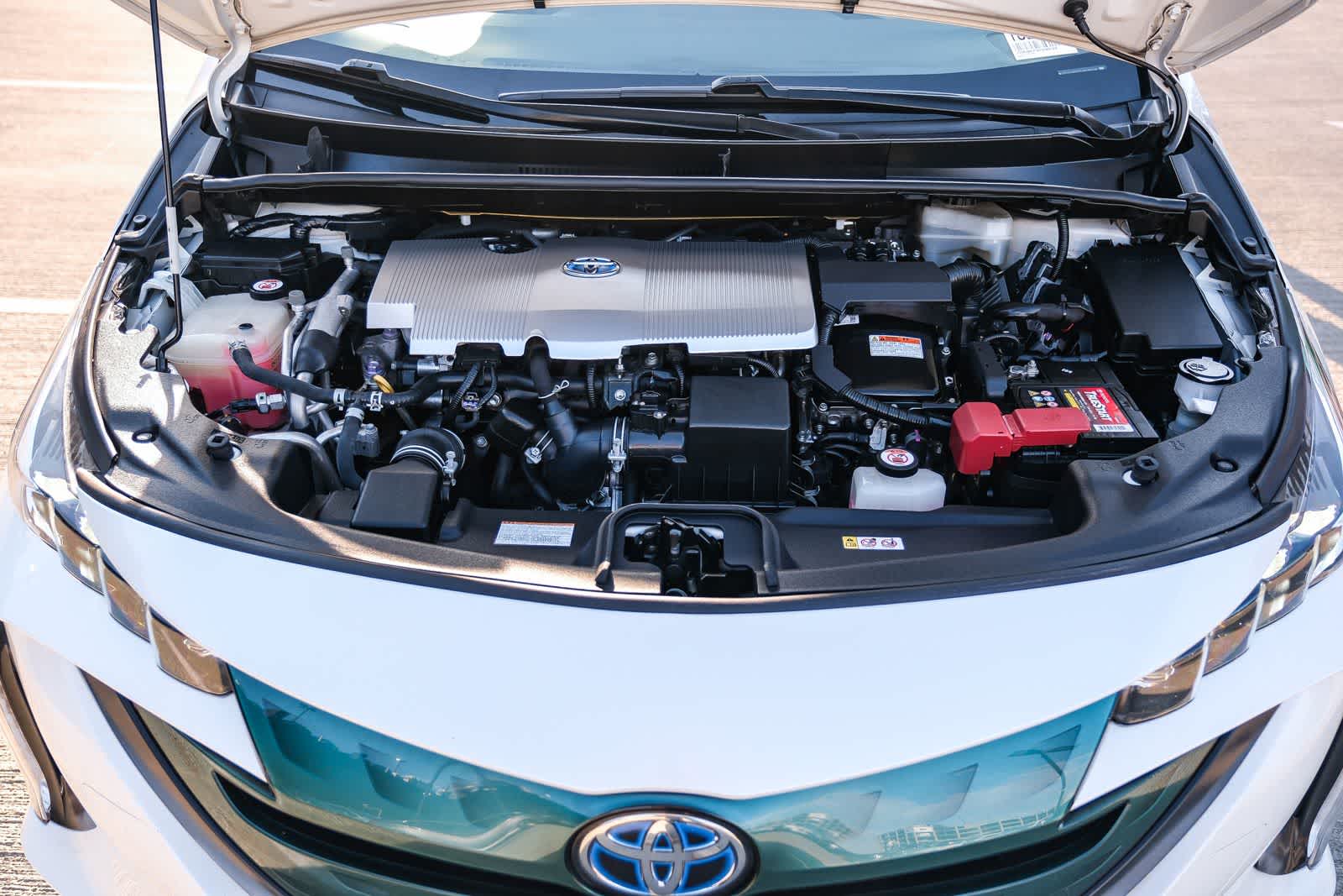Thumbnail: 2017 Toyota Prius Prime - 28