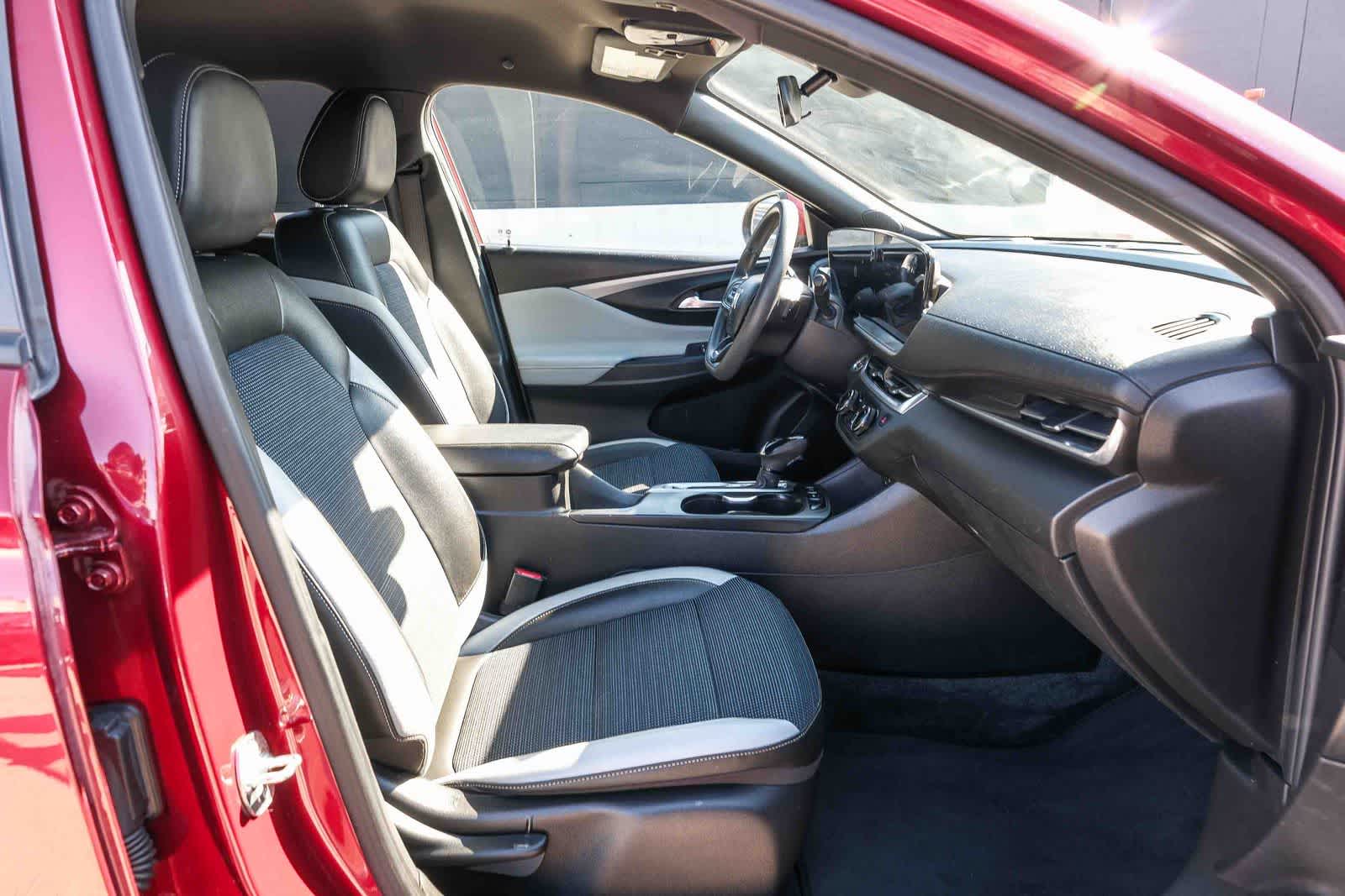 Thumbnail: 2024 Buick Envista - 18