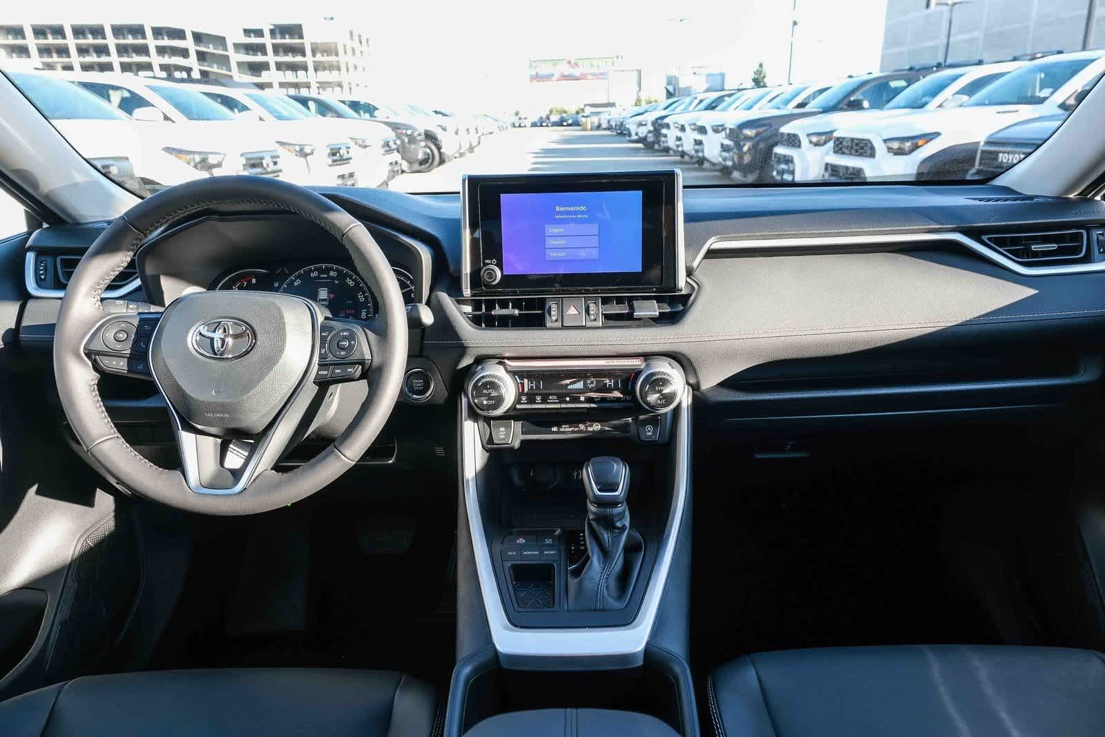 Thumbnail: 2025 Toyota RAV4 - 13