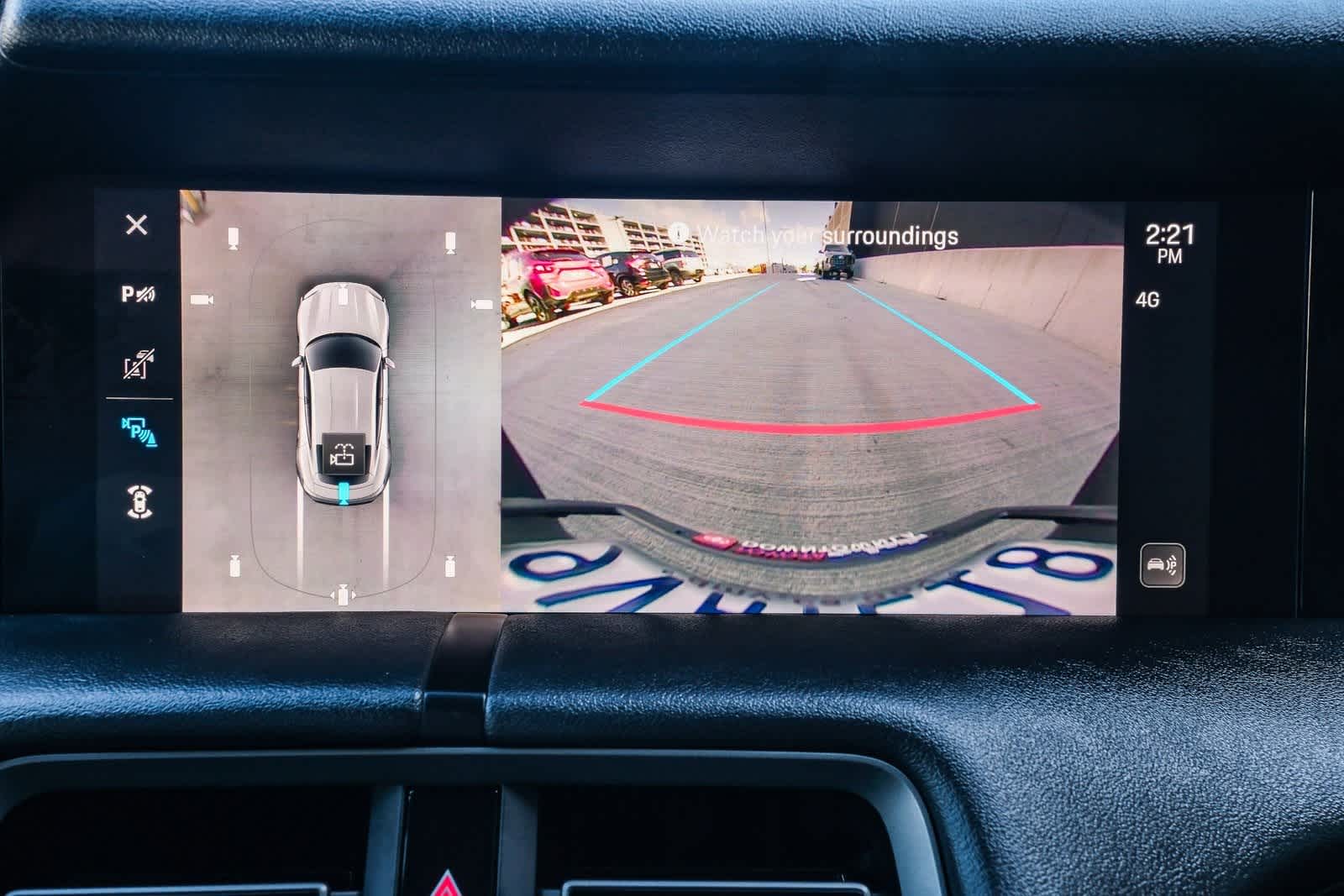 Thumbnail: 2025 Porsche Taycan - 25