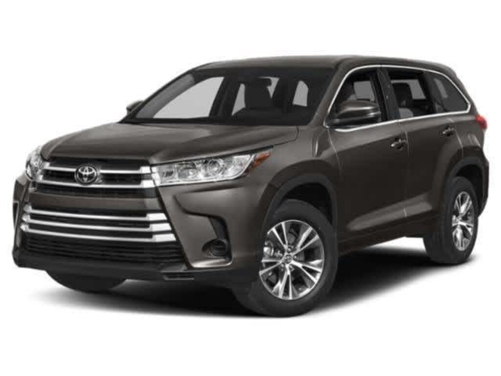 Used 2019 Toyota Highlander LE Plus V6 SUV