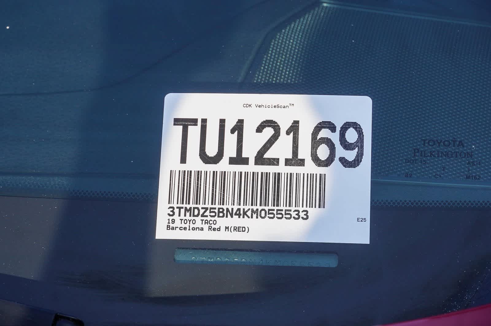 2019 Toyota Tacoma TRD Sport 27